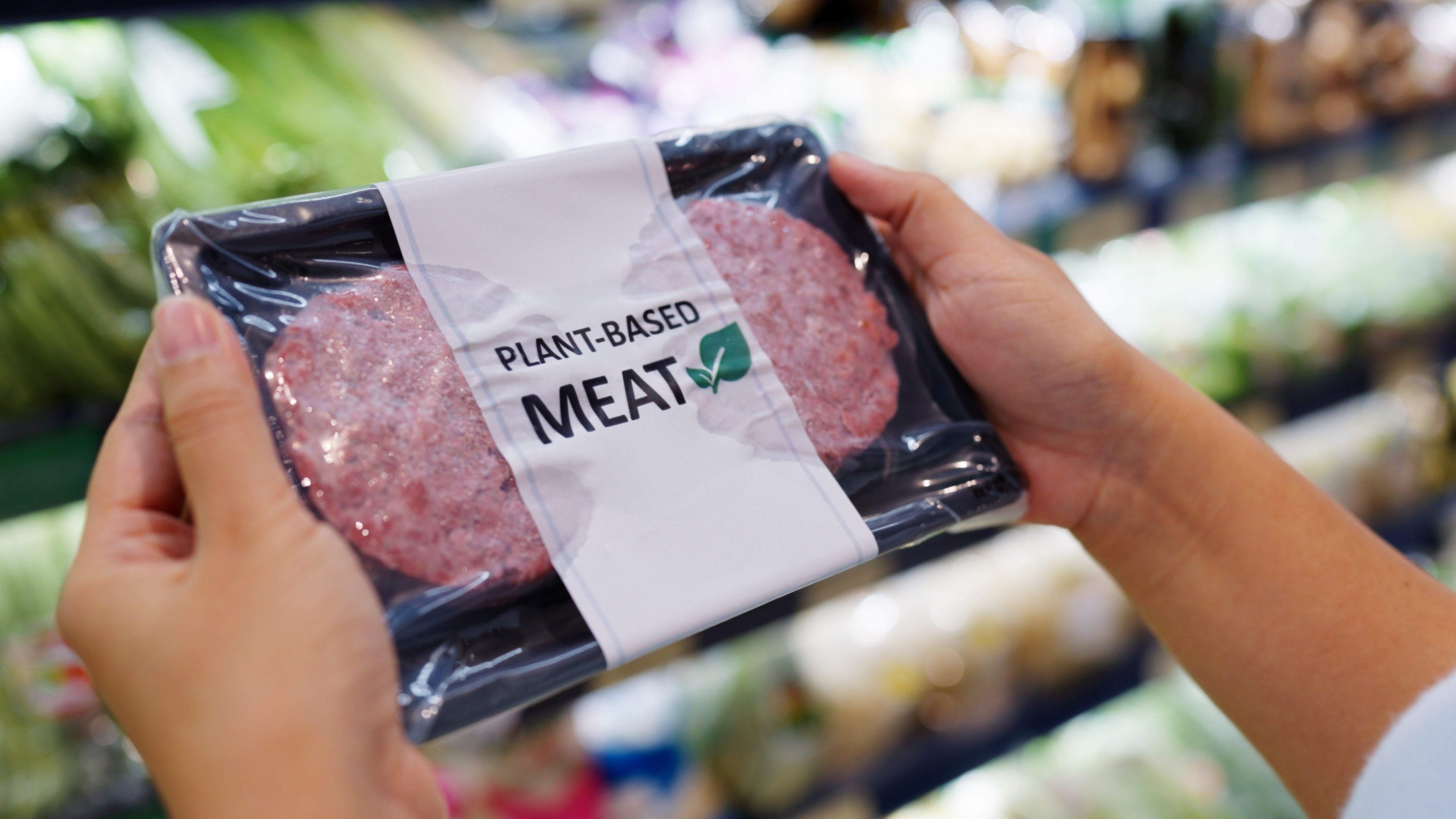 The EU has voted to redefine “burger” and “steak” labels in plant-based foods. Photo: Shutterstock