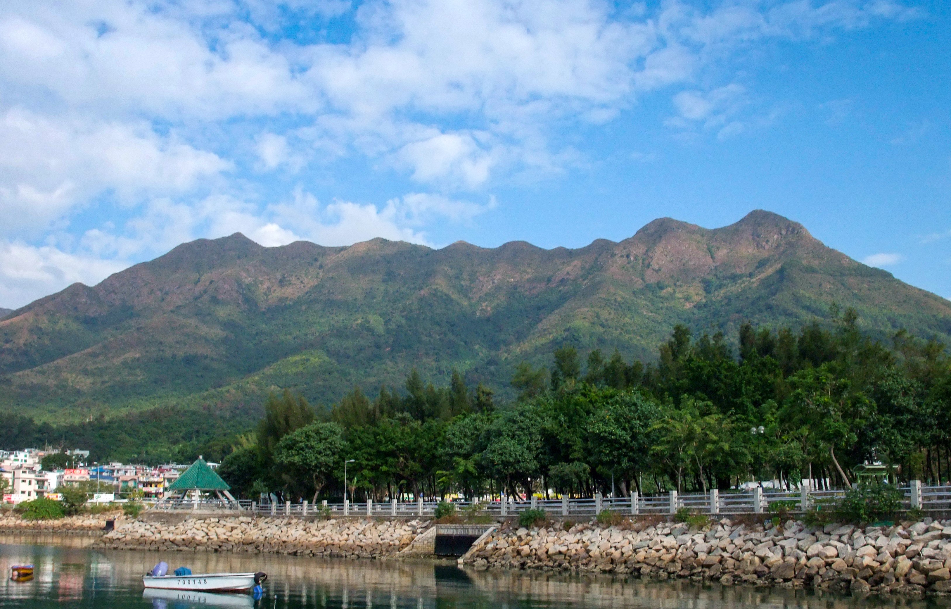 The caller had reported that people were on a mountain in the Pat Sin Leng range. Photo: Handout