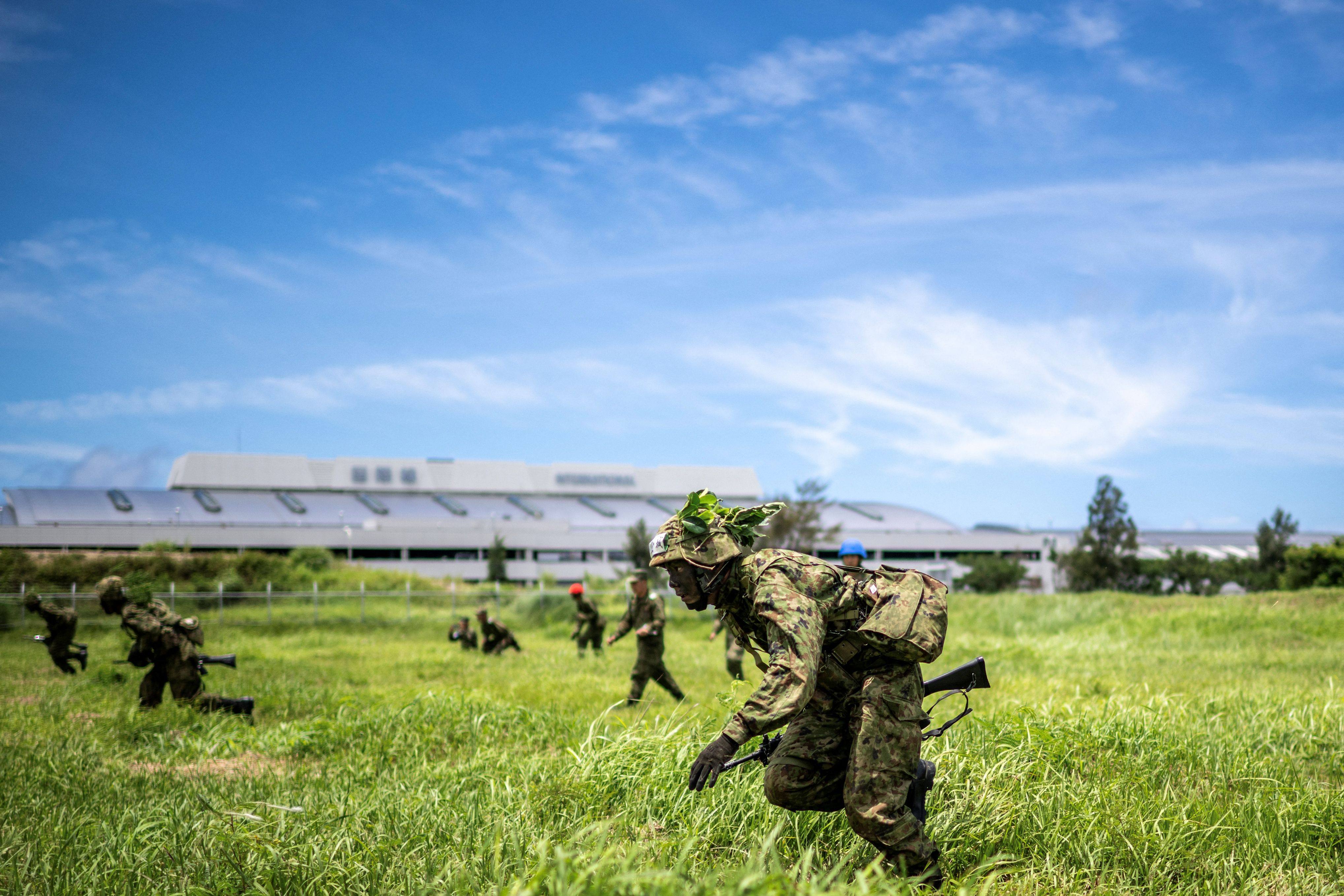 Japanese soldiers train in Okinawa prefecture. Photo: AFP