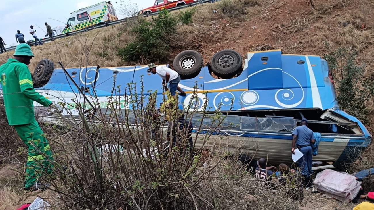 First responders and rescue crews work at the scene of a bus crash near Makhado, Limpopo, South Africa on Monday. Photo: Arrive Alive/ EPA