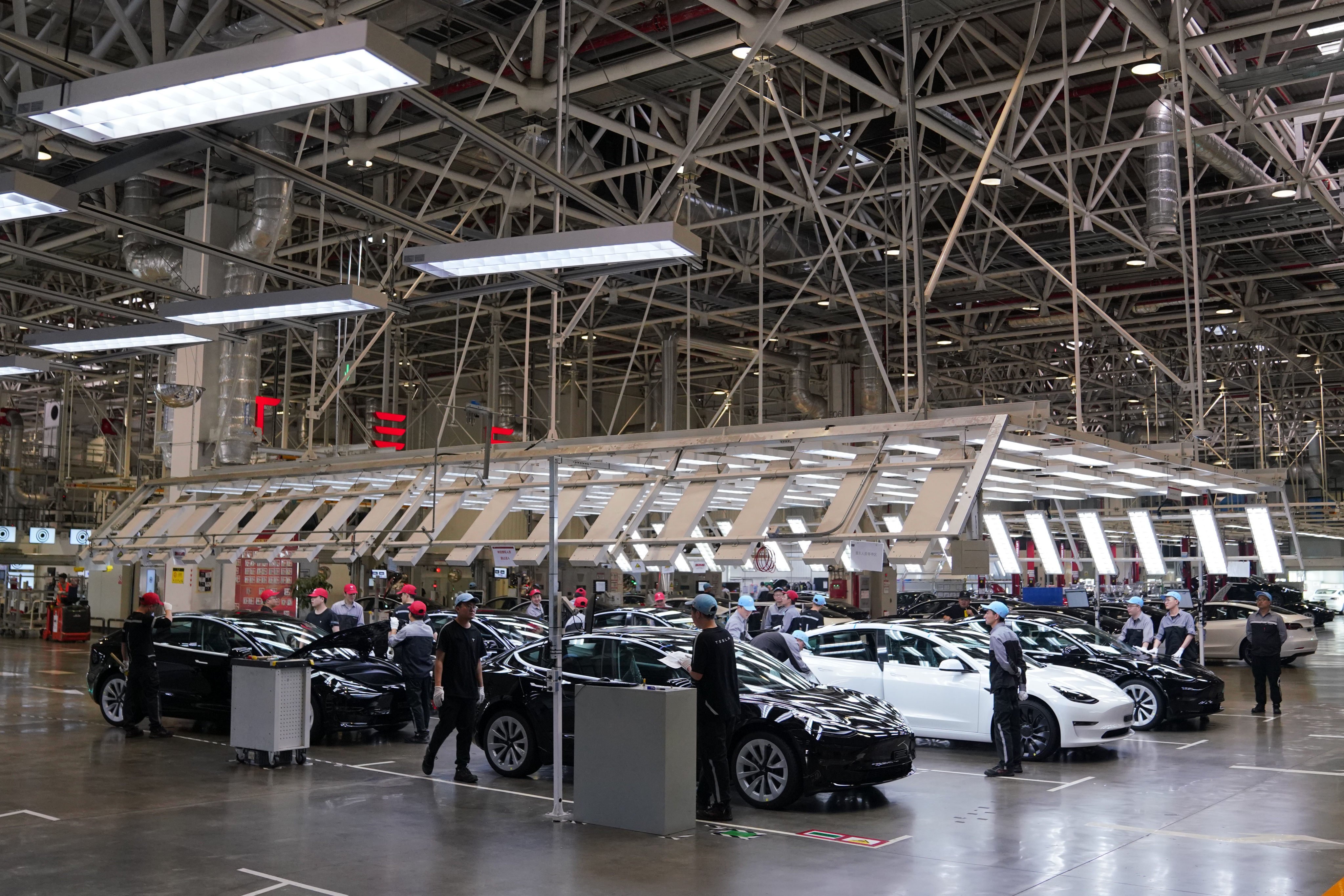 Workers at the Tesla Gigafactory in Shanghai in May 2023. Photo: Xinhua