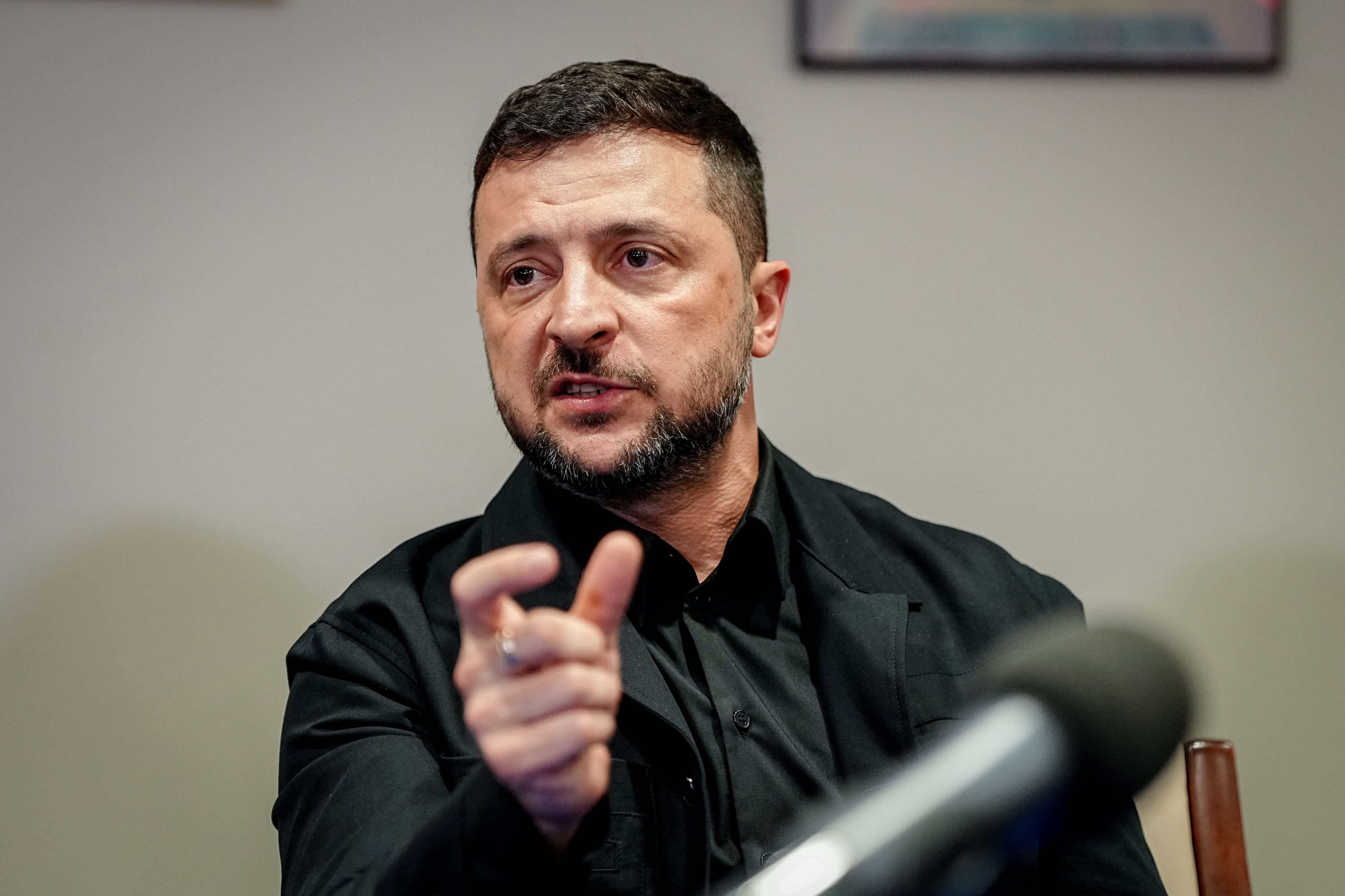 Ukrainian President Volodymyr Zelensky speaks to journalists after meeting with US President Donald Trump on the sidelines of the UN General Assembly in New York last month. Photo: dpa