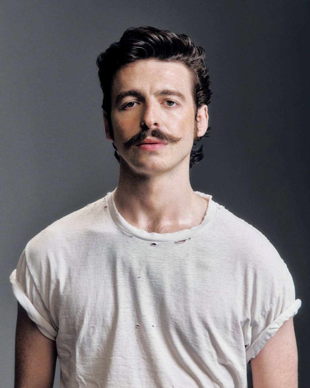 Anthony Boyle stars as Arthur Guinness in Netflix’s new period show, House of Guinness. Photo: @Instagram