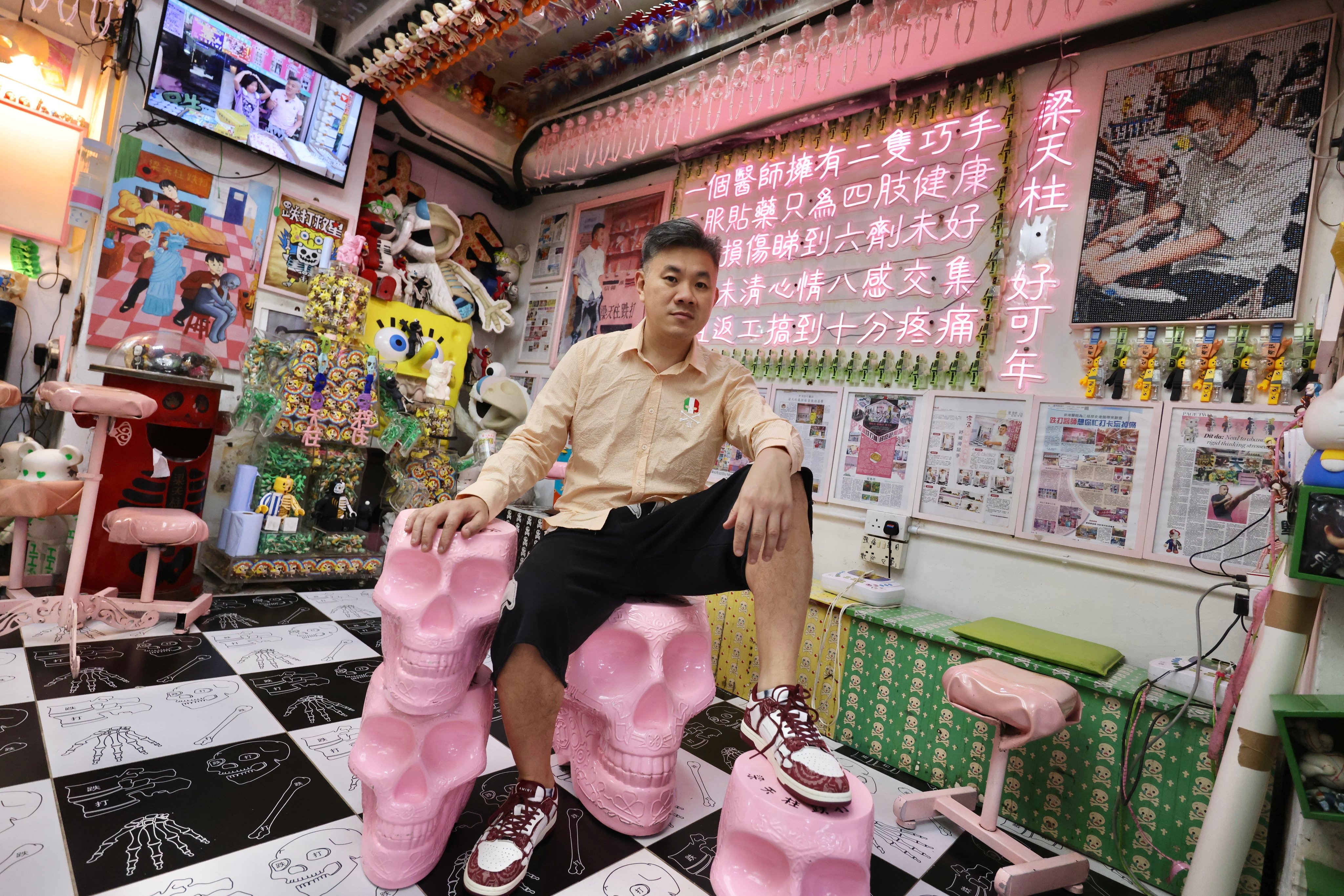 Leung Tin-chu at his clinic in Cheung Sha Wan.  Photo: Karma Lo