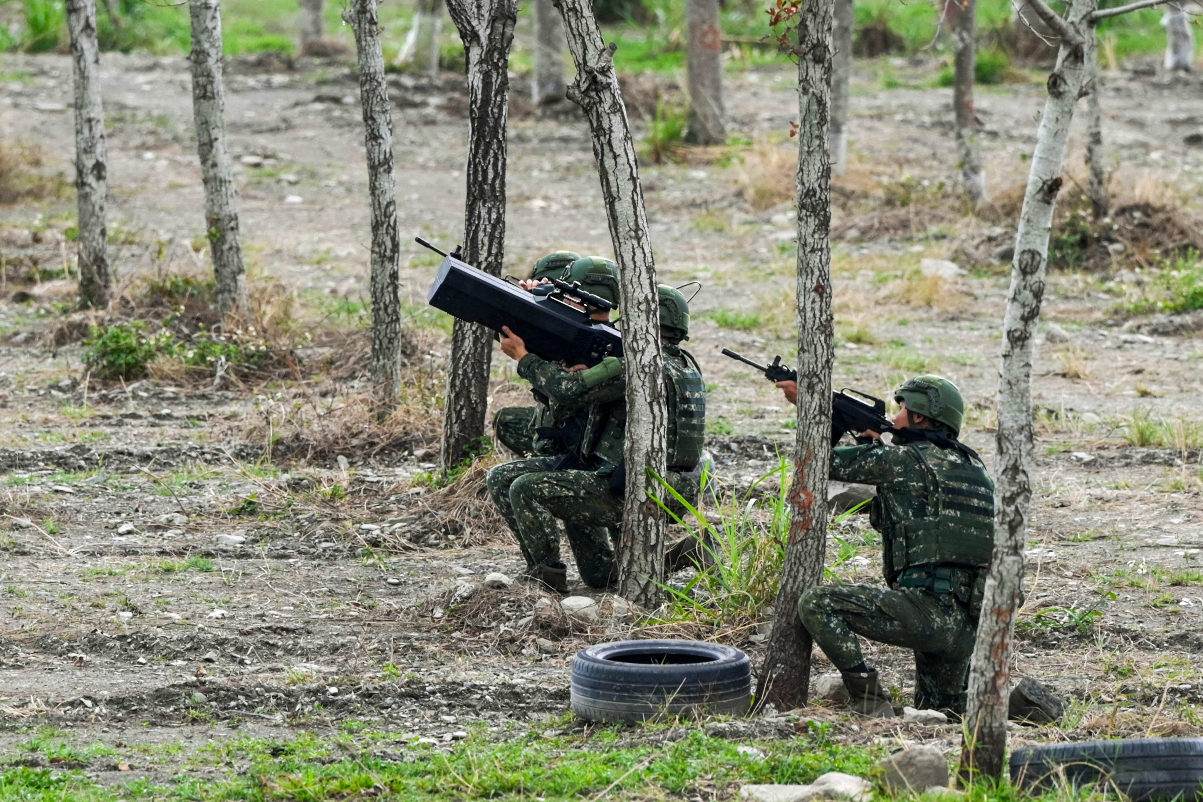 A Taiwanese soldier aims a drone jammer during a training exercise in 2024. Photo: AFP