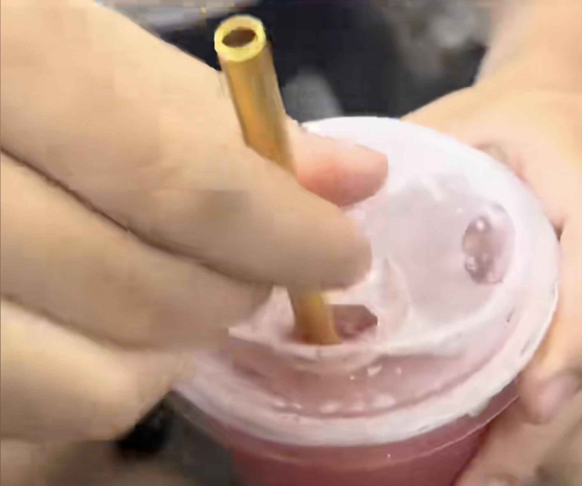 Shou used the precious implement to consume his favourite milk tea drink. Photo: Douyin Shou used the precious implement to consume his favourite milk tea drink. Photo: Douyin