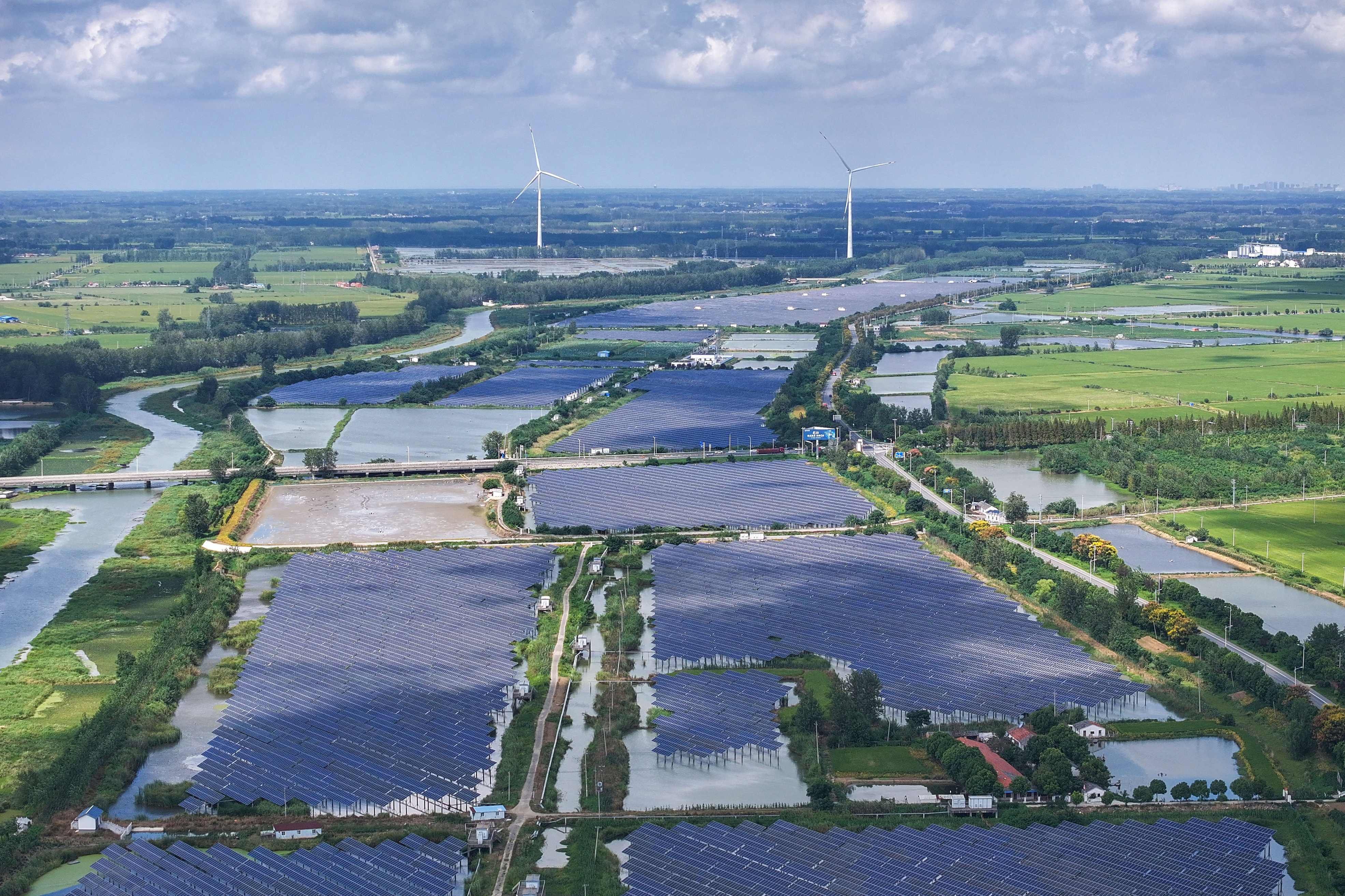 Solar panels are seen built over ponds in Jinhu County, Huai’an City, in China’s eastern Jiangsu province on September 22, 2025. Photo: AFP