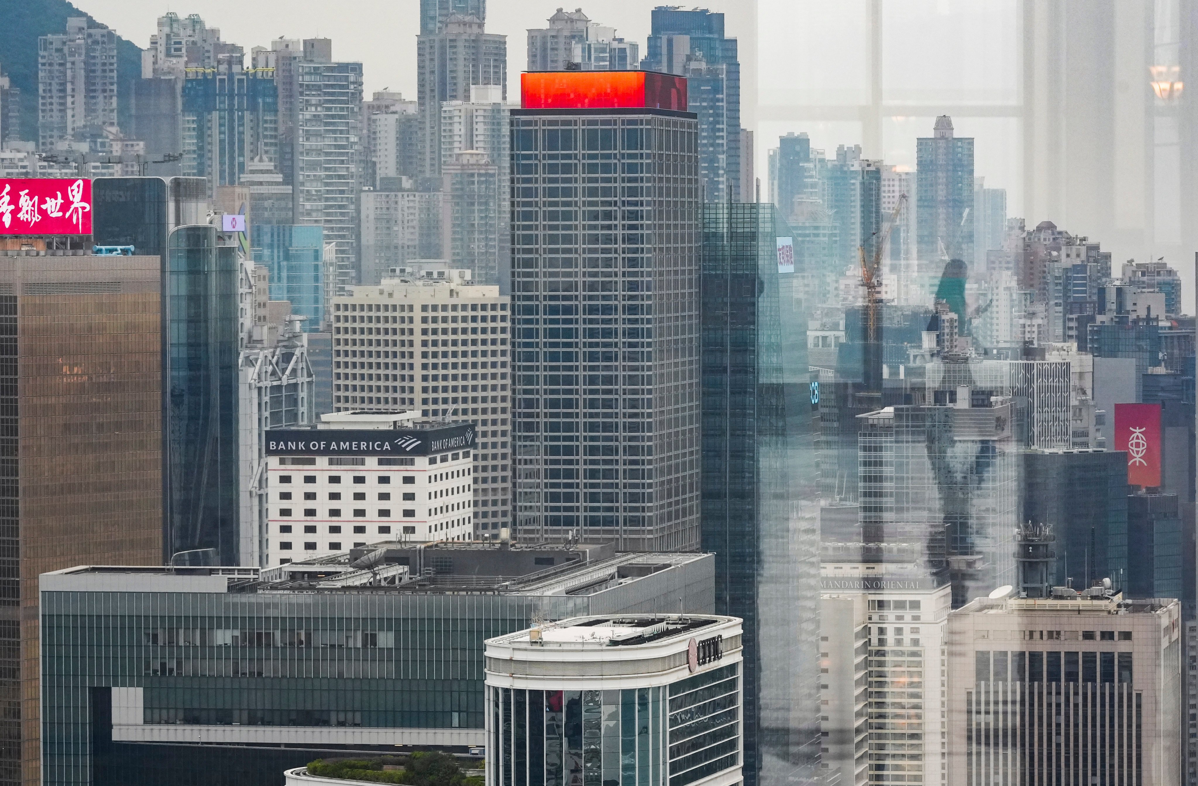 Compared with banking and finance, which occupies 27 per cent of prime office space in Hong Kong, education, healthcare and the medical sector combined accounted for only 4 per cent. Photo: Eugene Lee