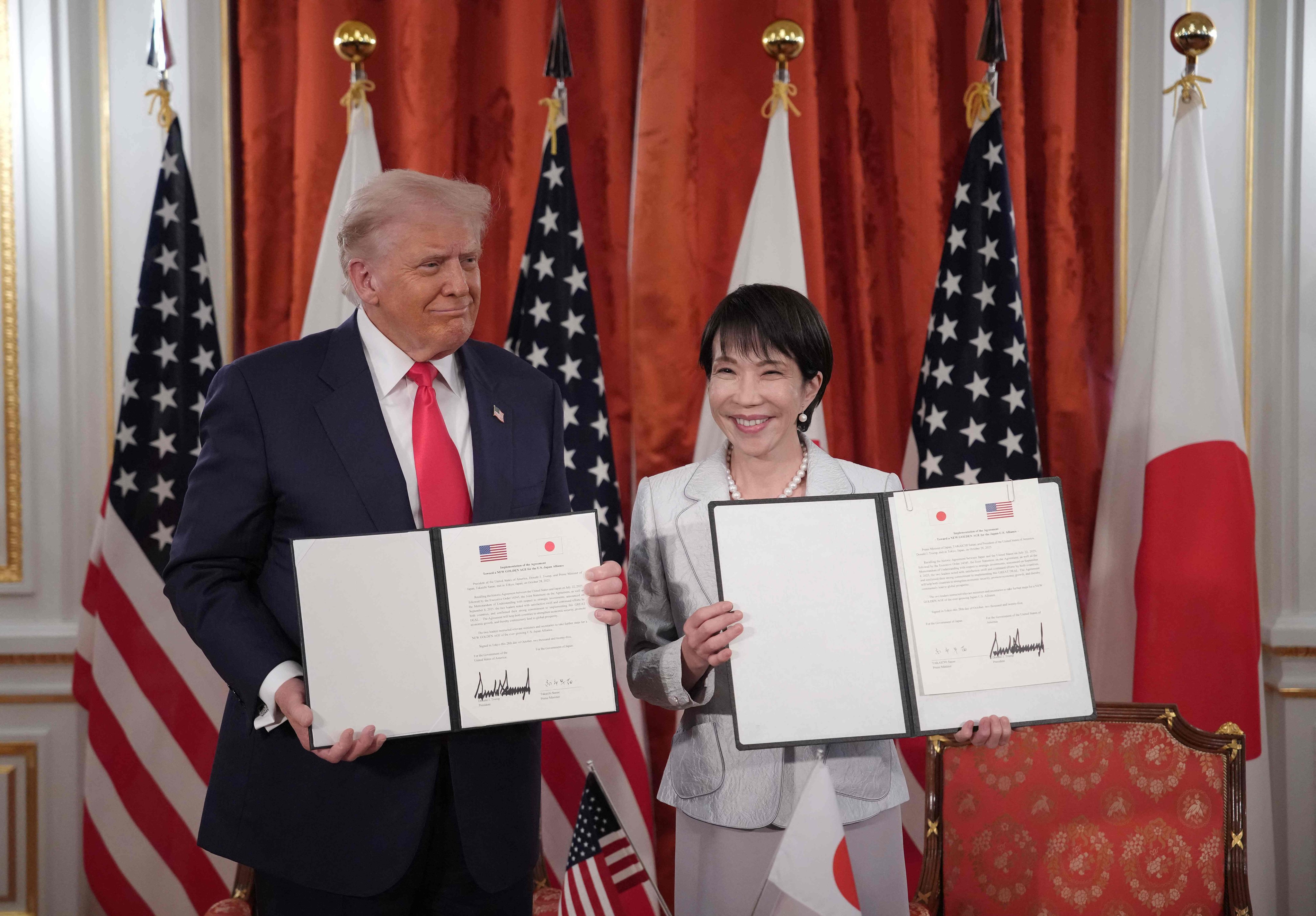 US president Donald Trump and Japanese prime minister Sanae Takaichi in a meeting in Tokyo on Tuesday. Photo: Getty Images