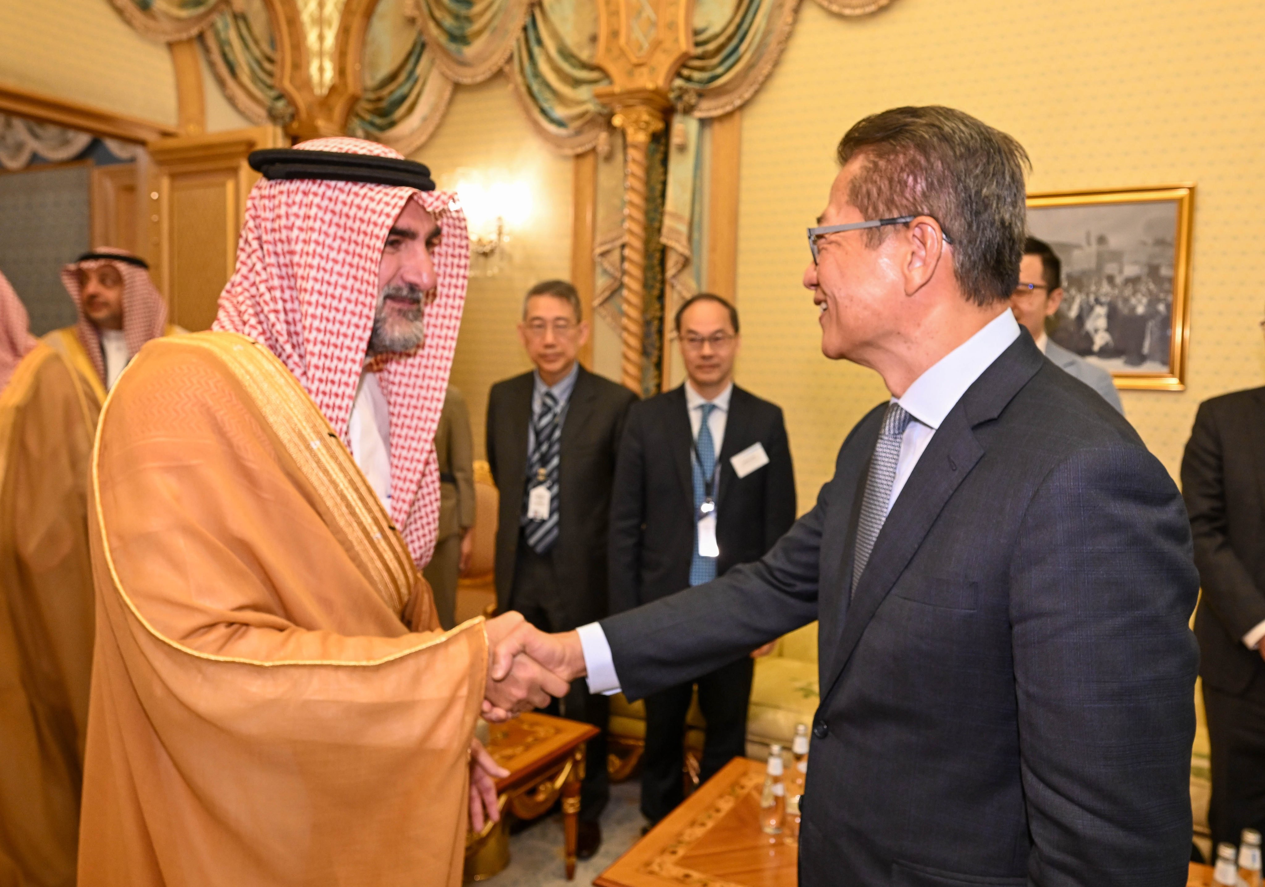 Financial Secretary Paul Chan (right) has travelled to Saudi Arabia to promote business ties between Hong Kong and the kingdom. Photo: Handout