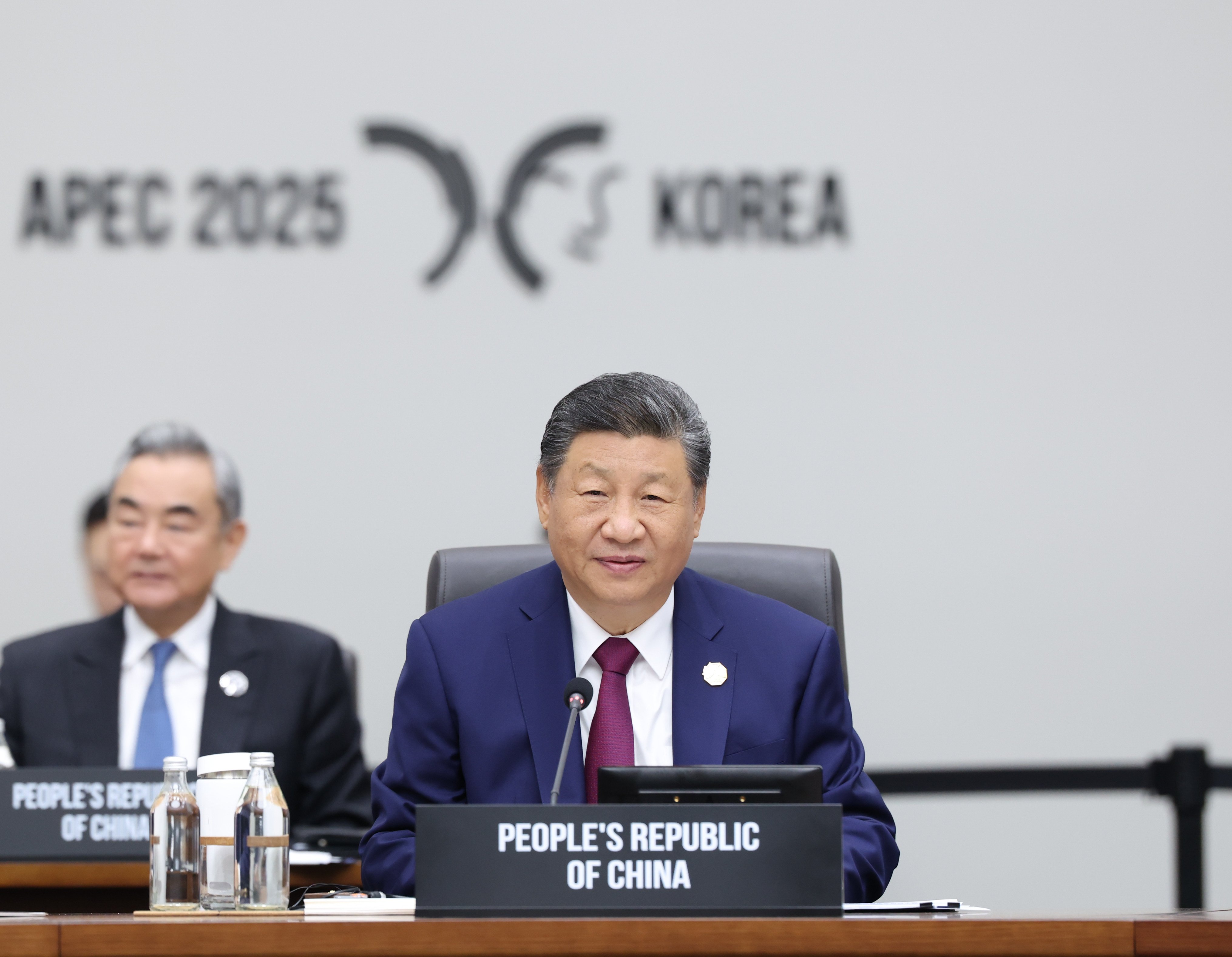 Chinese President Xi Jinping attends the first session of the 32nd Asia-Pacific Economic Cooperation (Apec) Economic Leaders’ Meeting in Gyeongju, South Korea on Friday. Photo: Xinhua