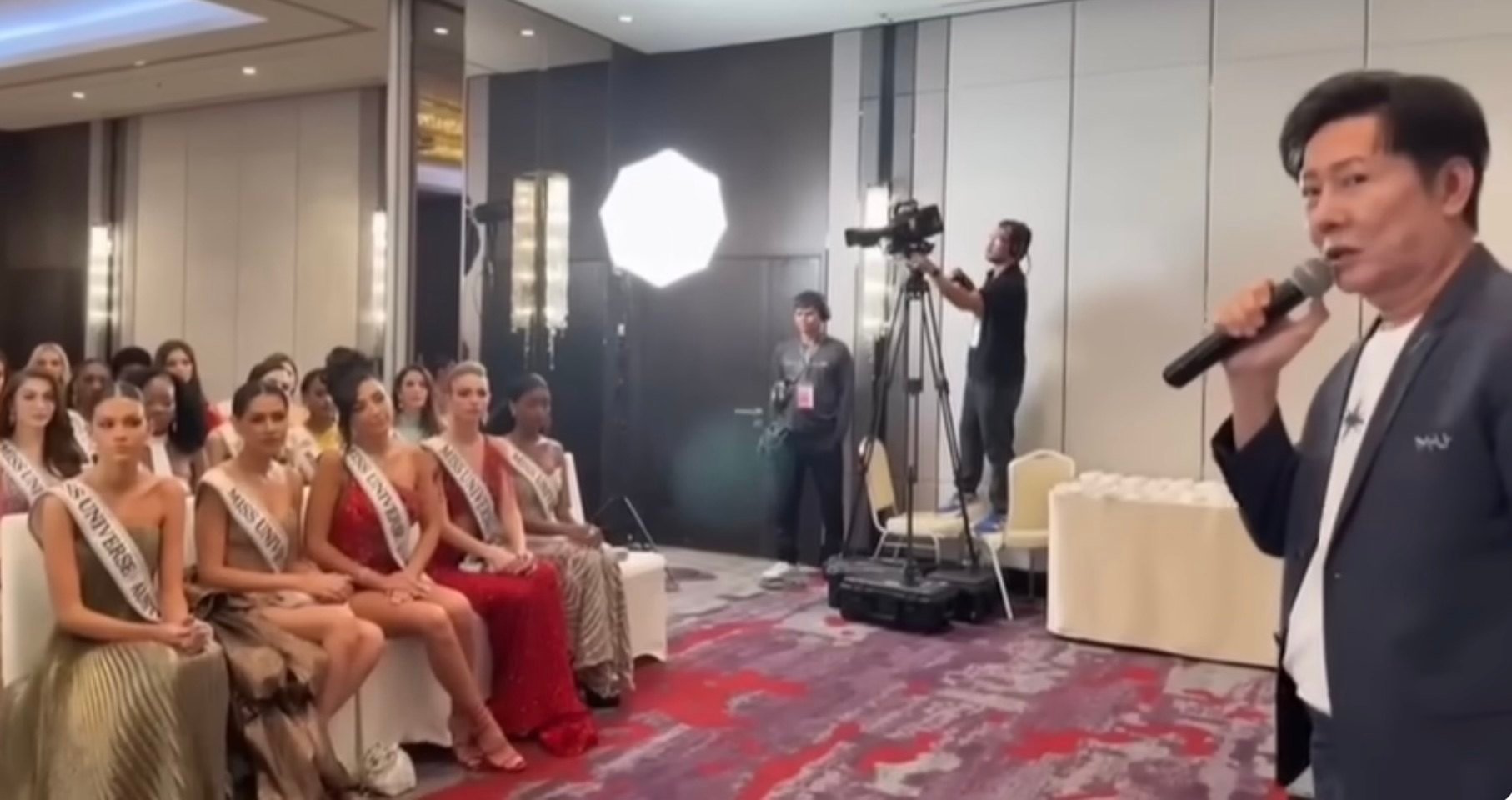 Miss Universe Thailand’s host organiser Nawat Itsaragrisil has come under criticism for his “malicious” comments targeting several of the competition’s delegates at an event in Bangkok on Tuesday. Photo: YouTube/YouSawClipz