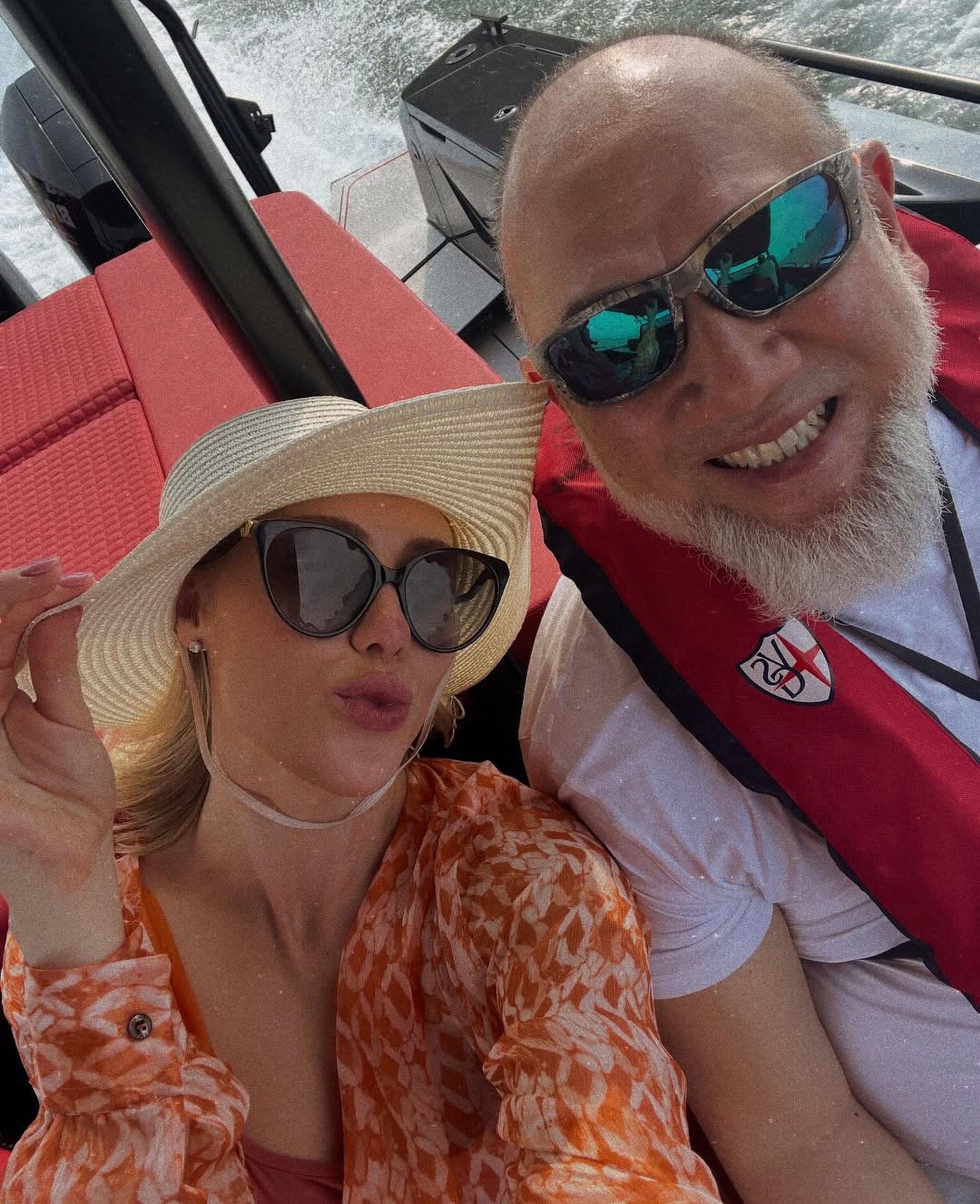 Brittany Porter on holiday with Sultan Muhammad V. Photo: Instagram/its.brook.lynn Brittany Porter on holiday with Sultan Muhammad V. Photo: Instagram/its.brook.lynn