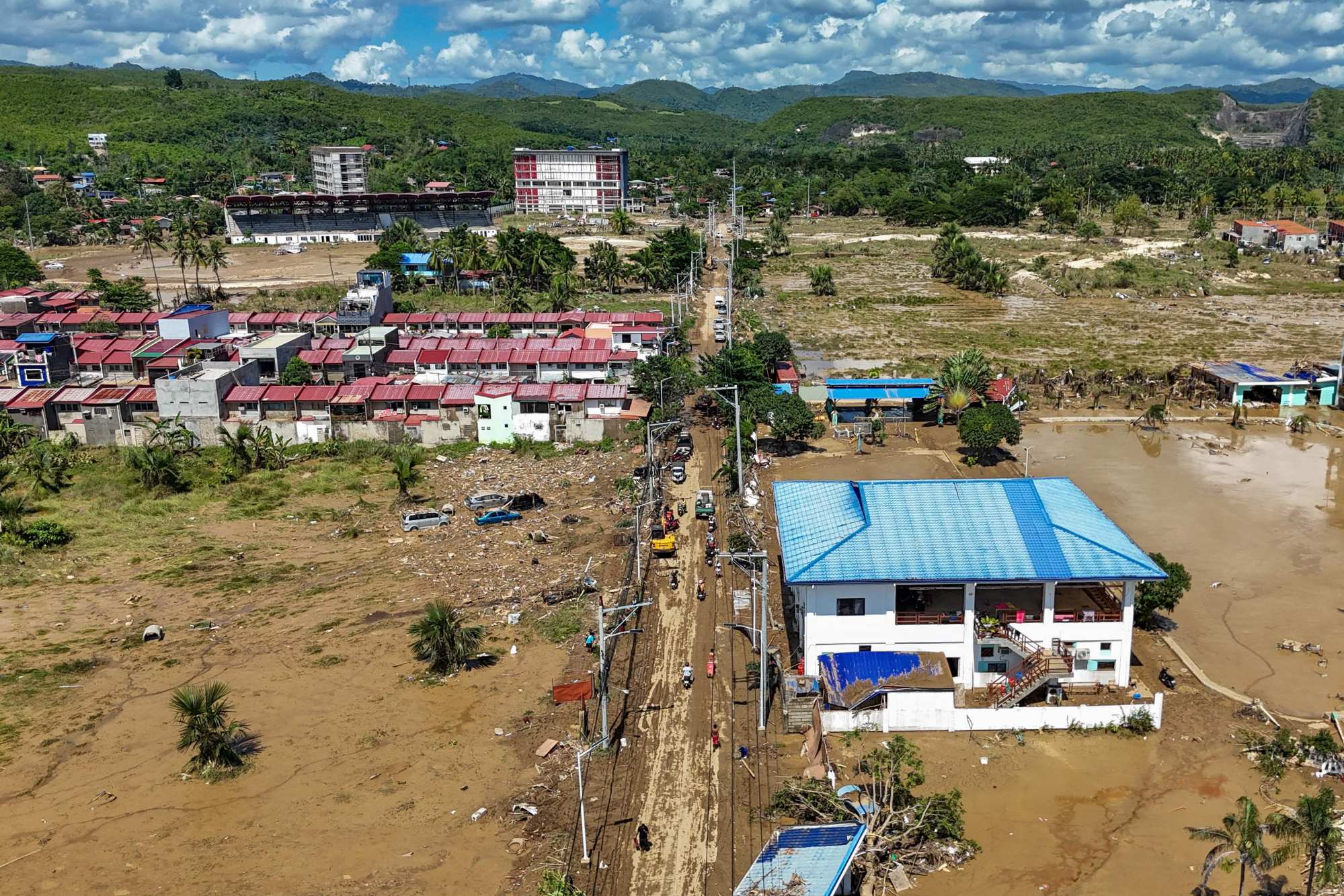 Liloan town, in the province of Cebu on Thursday, in the aftermath of Typhoon Kalmaegi. Analysts say effective flood control requires a systematic and not a patchwork approach. Photo: AFP Liloan town, in the province of Cebu on Thursday, in the aftermath of Typhoon Kalmaegi. Analysts say effective flood control requires a systematic and not a patchwork approach. Photo: AFP