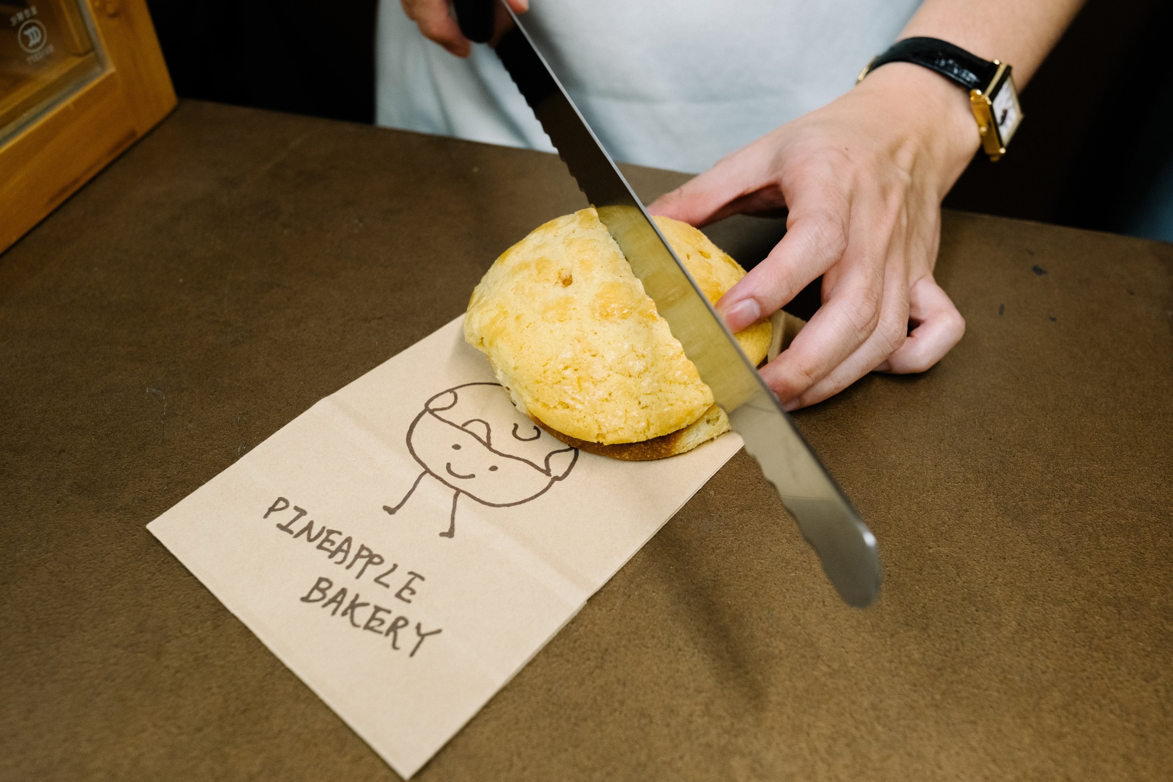 scmp.com - Rachel Au - The 20-year-old butcher-turned-baker behind Hong Kong's viral pineapple buns