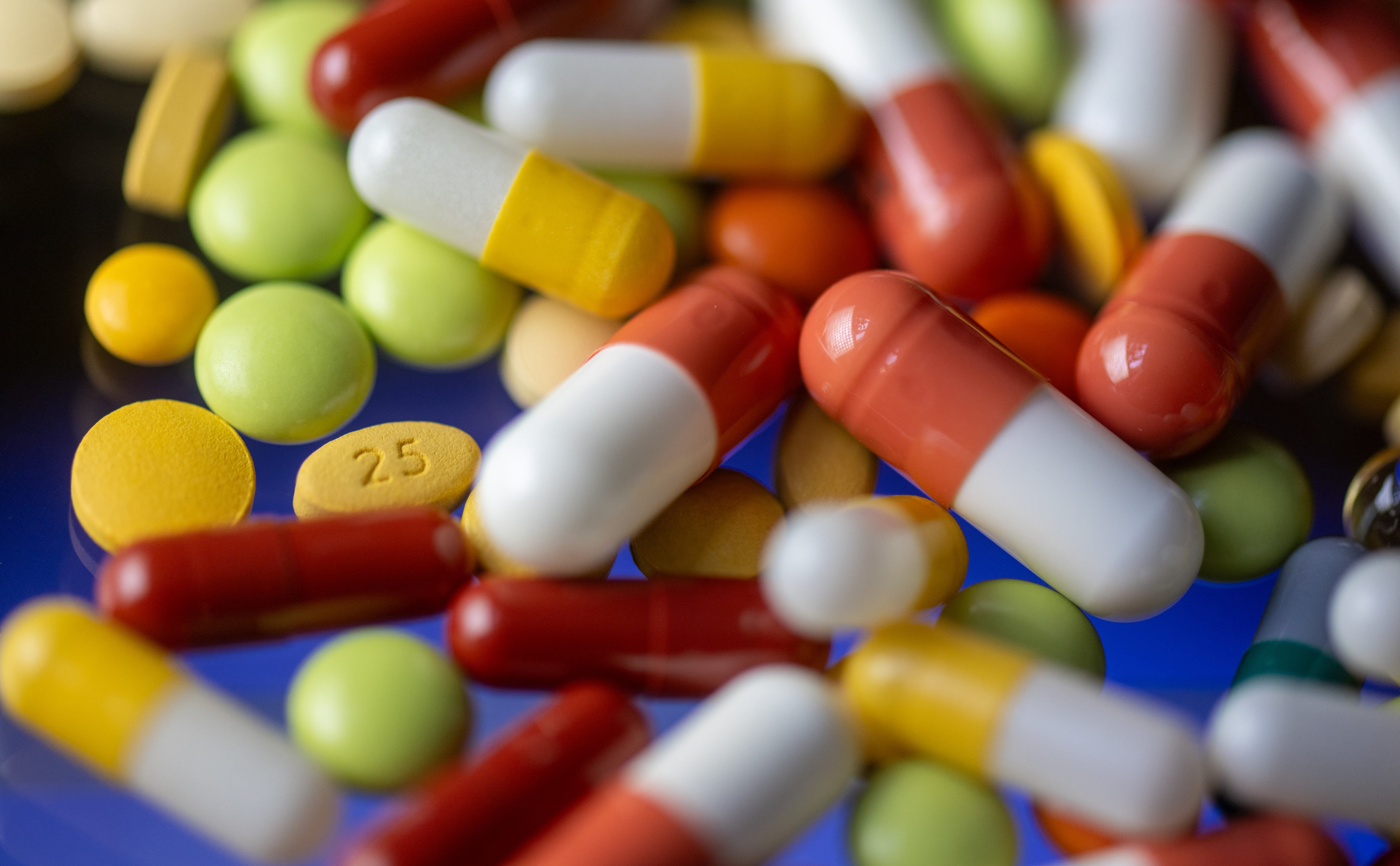 Tablets and capsules made using key pharmaceutical ingredients from China. Photo: DPA