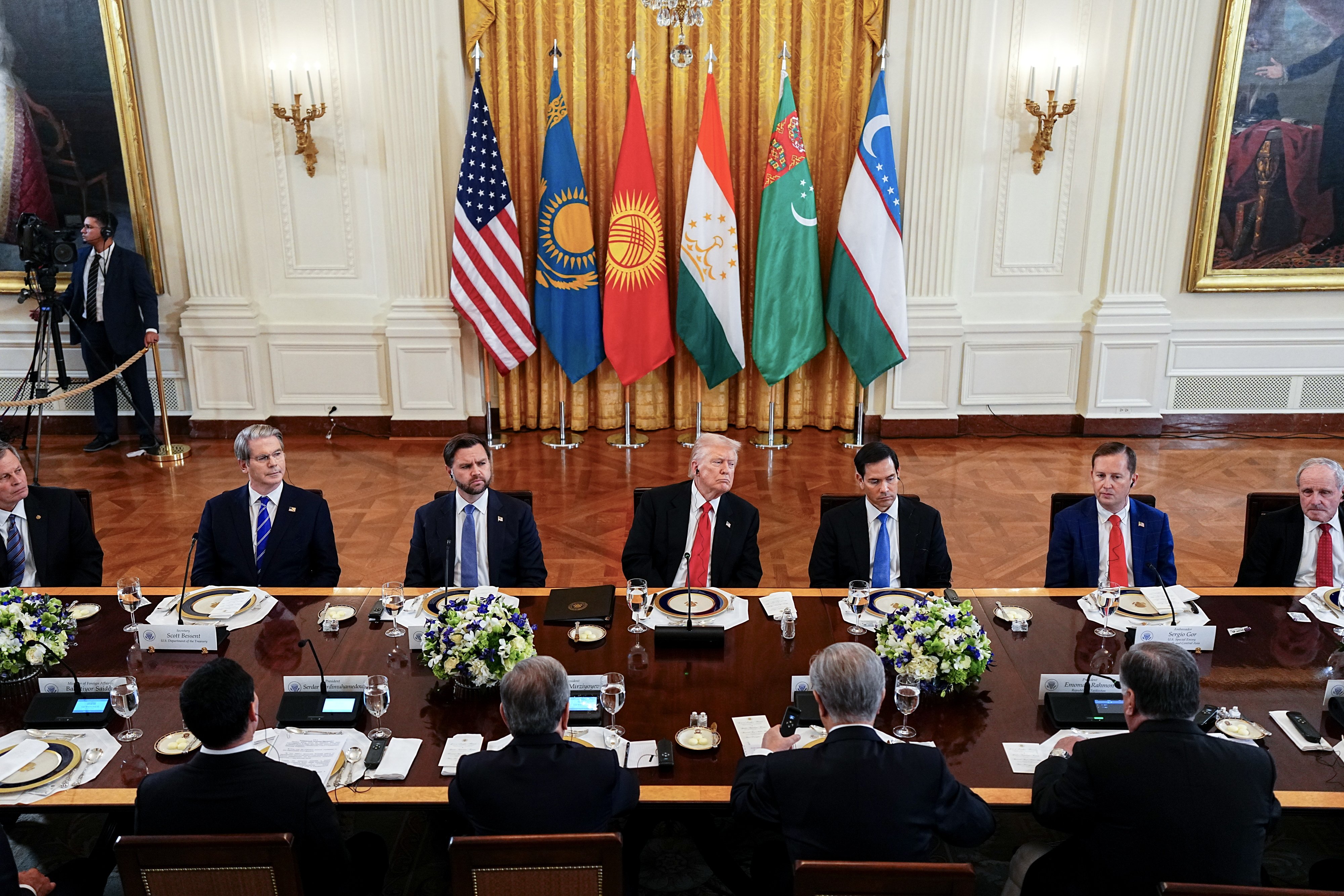 President Donald Trump hosting leaders of five Central Asian countries at the White House. Photo: EPA