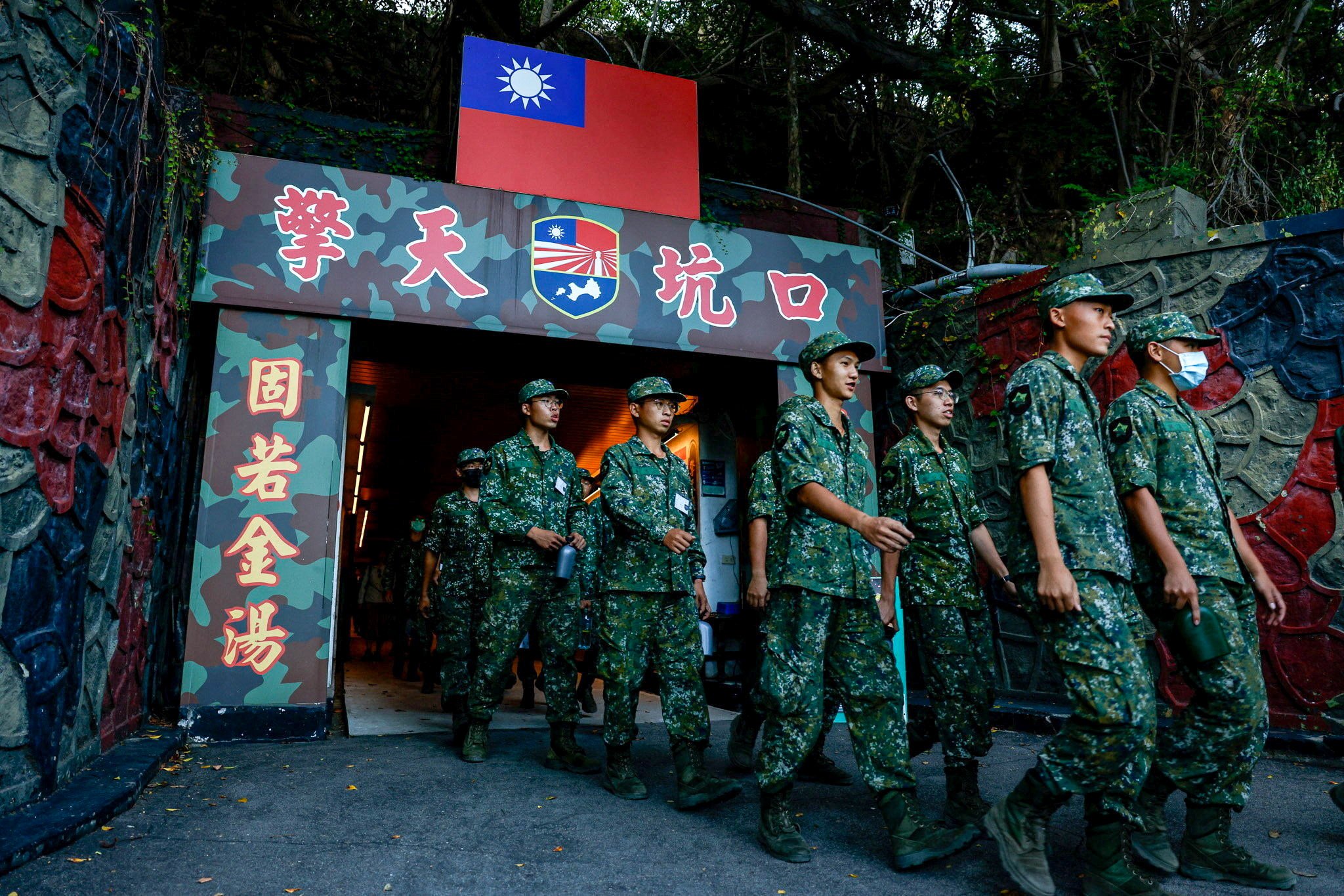 Taiwan is struggling to find enough volunteers for its military. Photo: Reuters