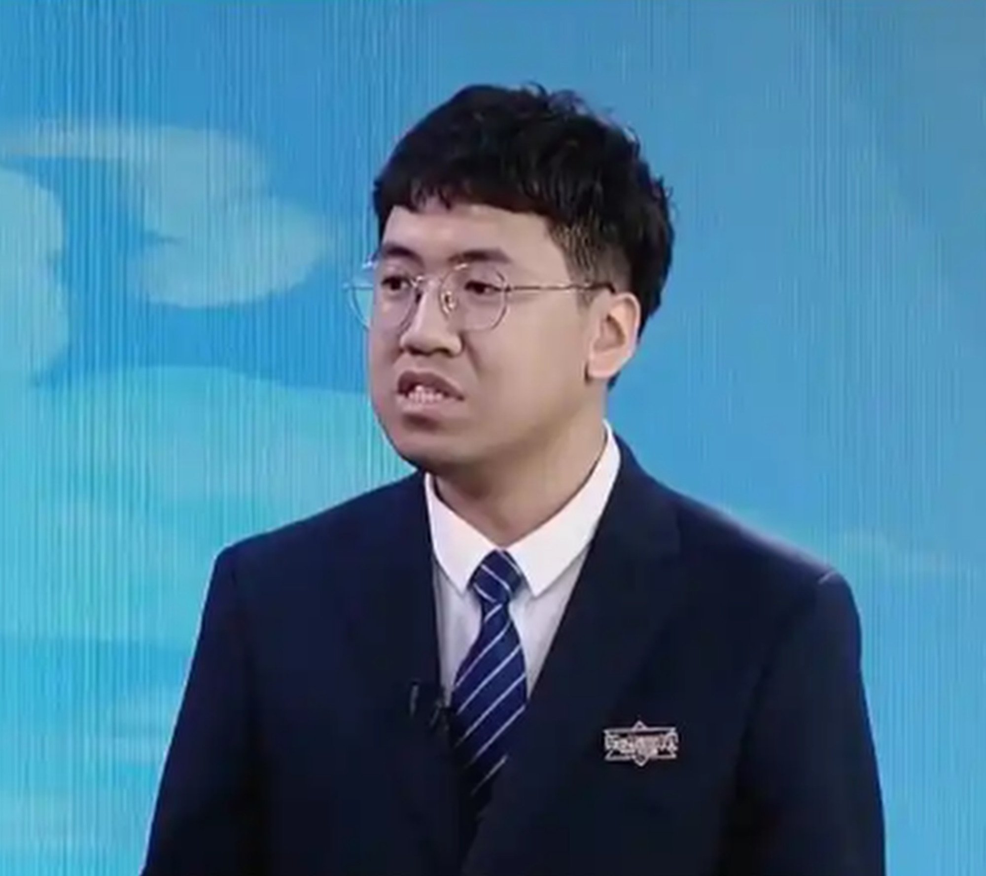 Chen, above, studied law at university before working for a government agency in Beijing. Photo: Baidu