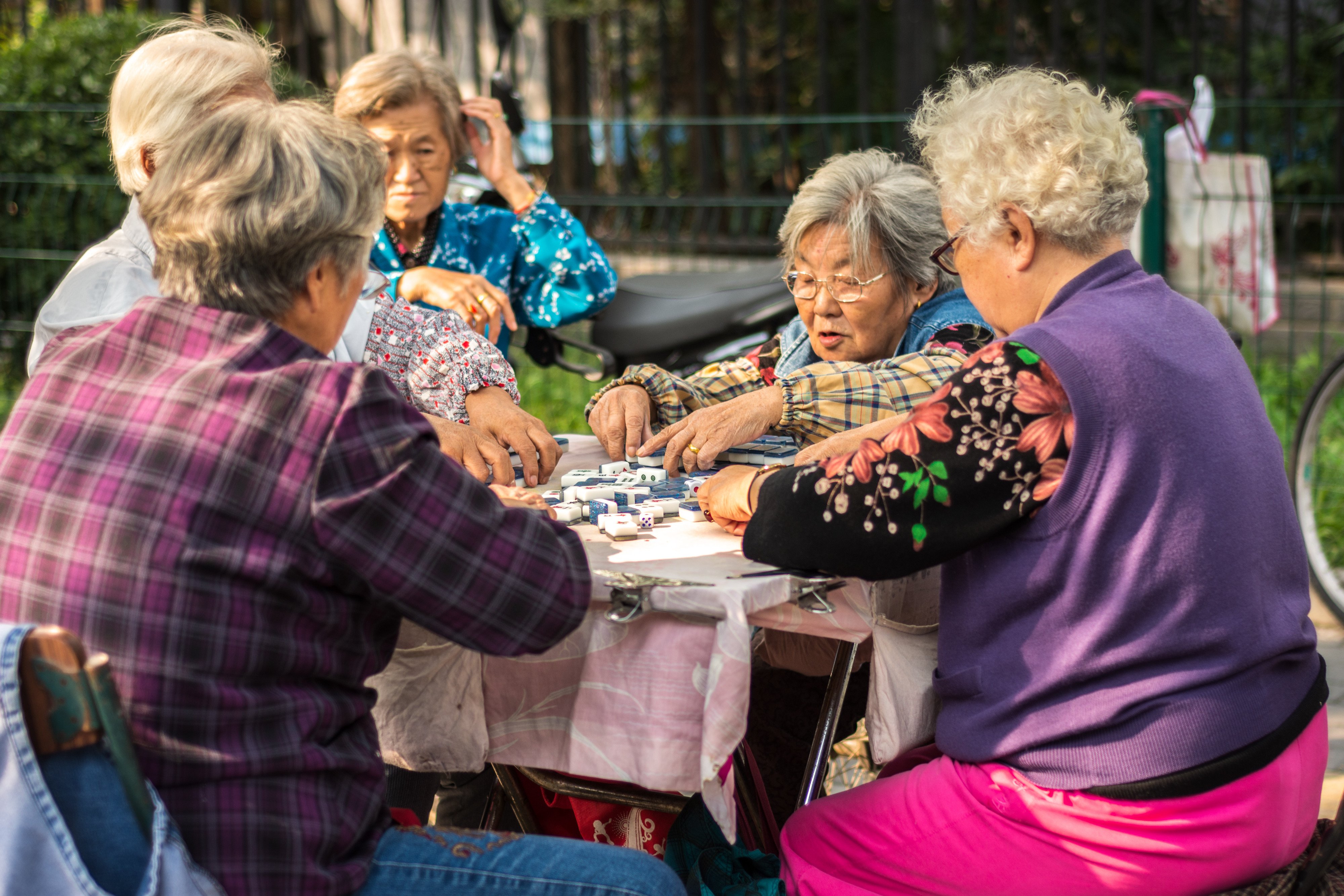 A new approach to ageing that measures cognition, mobility, psychological health, sensory function and vital capacity might help prevent or delay dementia. Photo: Shutterstock