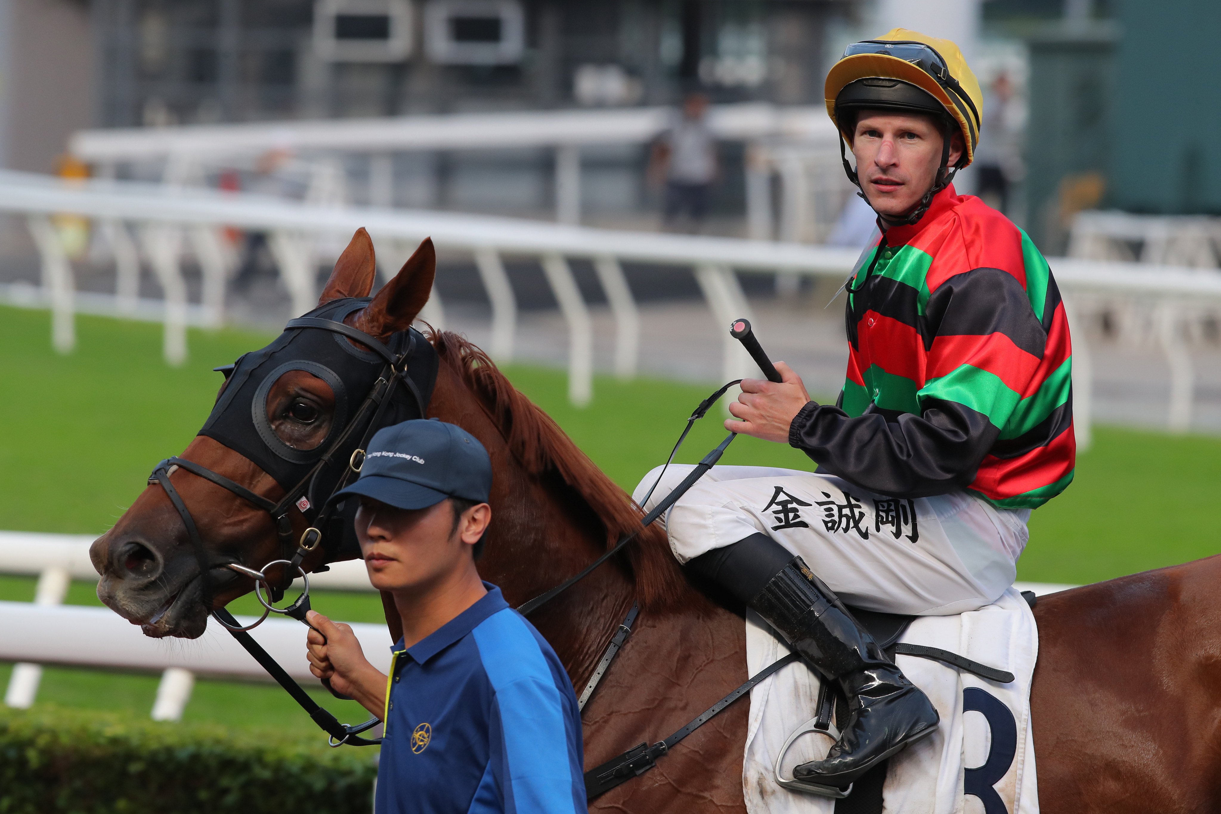 Richard Kingscote ends his winning drought aboard Loch Tay at Sha Tin. Photos: Kenneth Chan