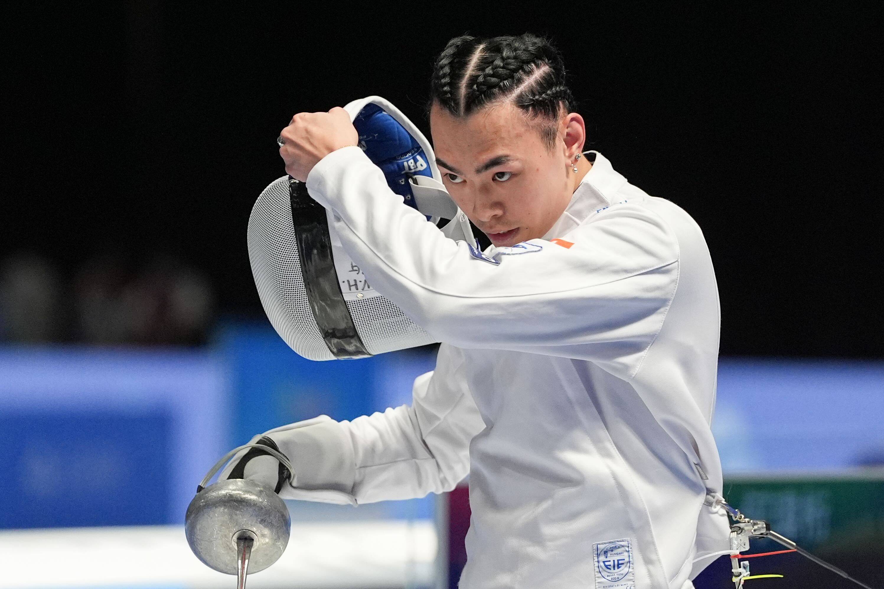 Cedric Ho went furthest among the Hong Kong epee men, beating teammate Ng Ho-tin along the way. Photo: Eugene Lee