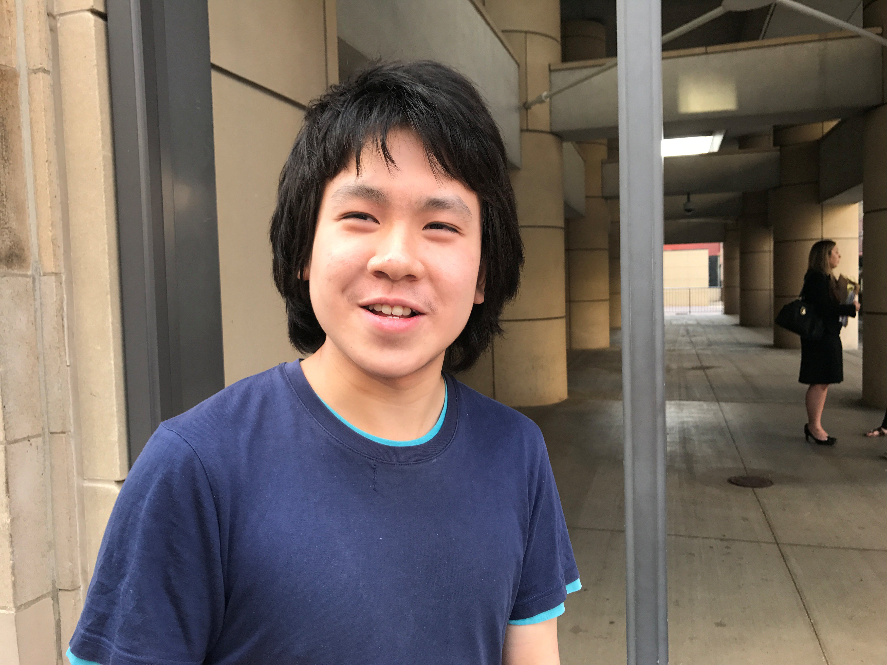 Amos Yee stands outside the US Citizenship and Immigration Services offices after his release from detention in Chicago, Illinois in September 2017. Photo: Reuters