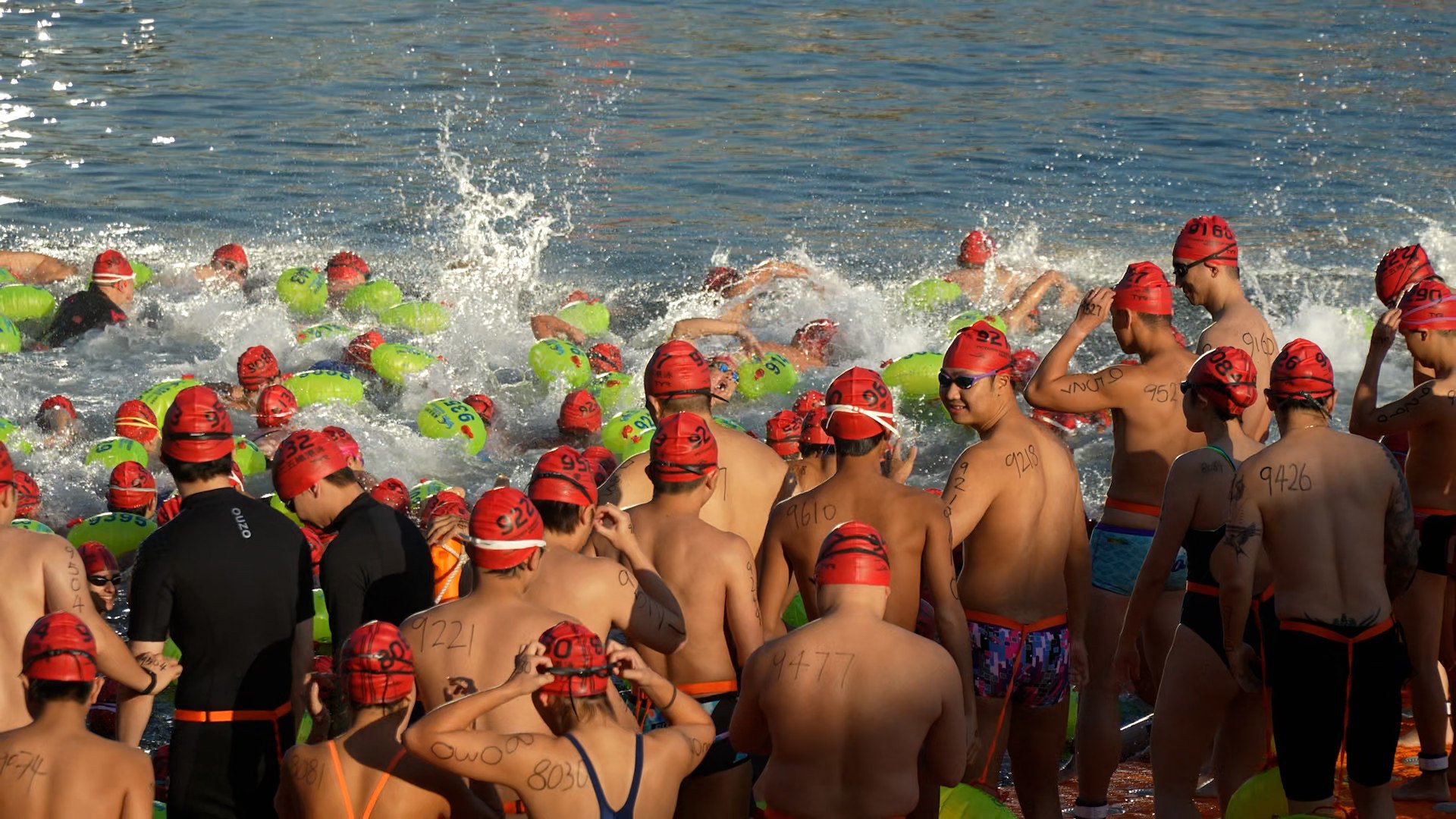 Victoria Harbour swim returns with thousands taking part