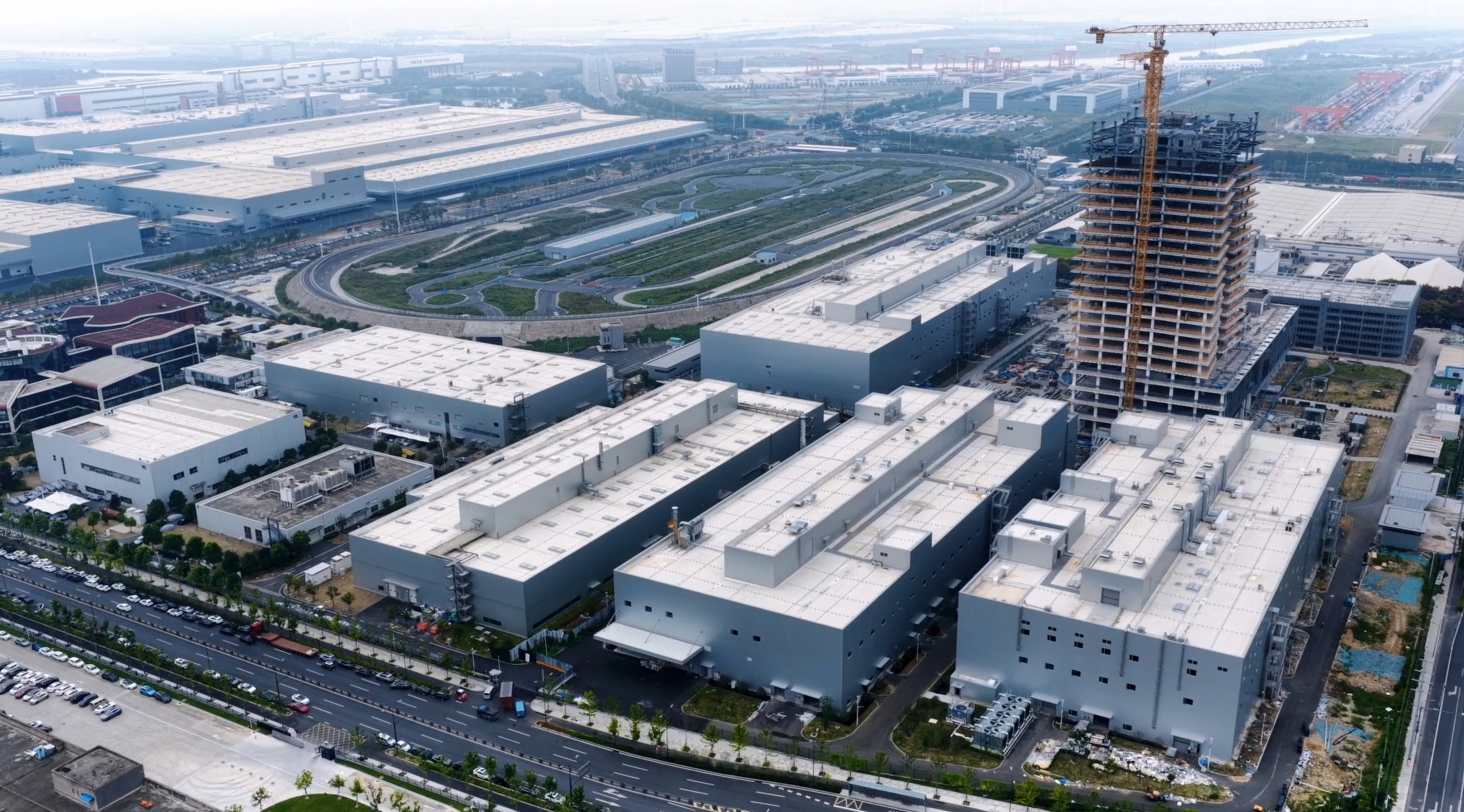 scmp.com - Daniel Ren - Volkswagen revs up designed-in-China approach to catch up in EV market