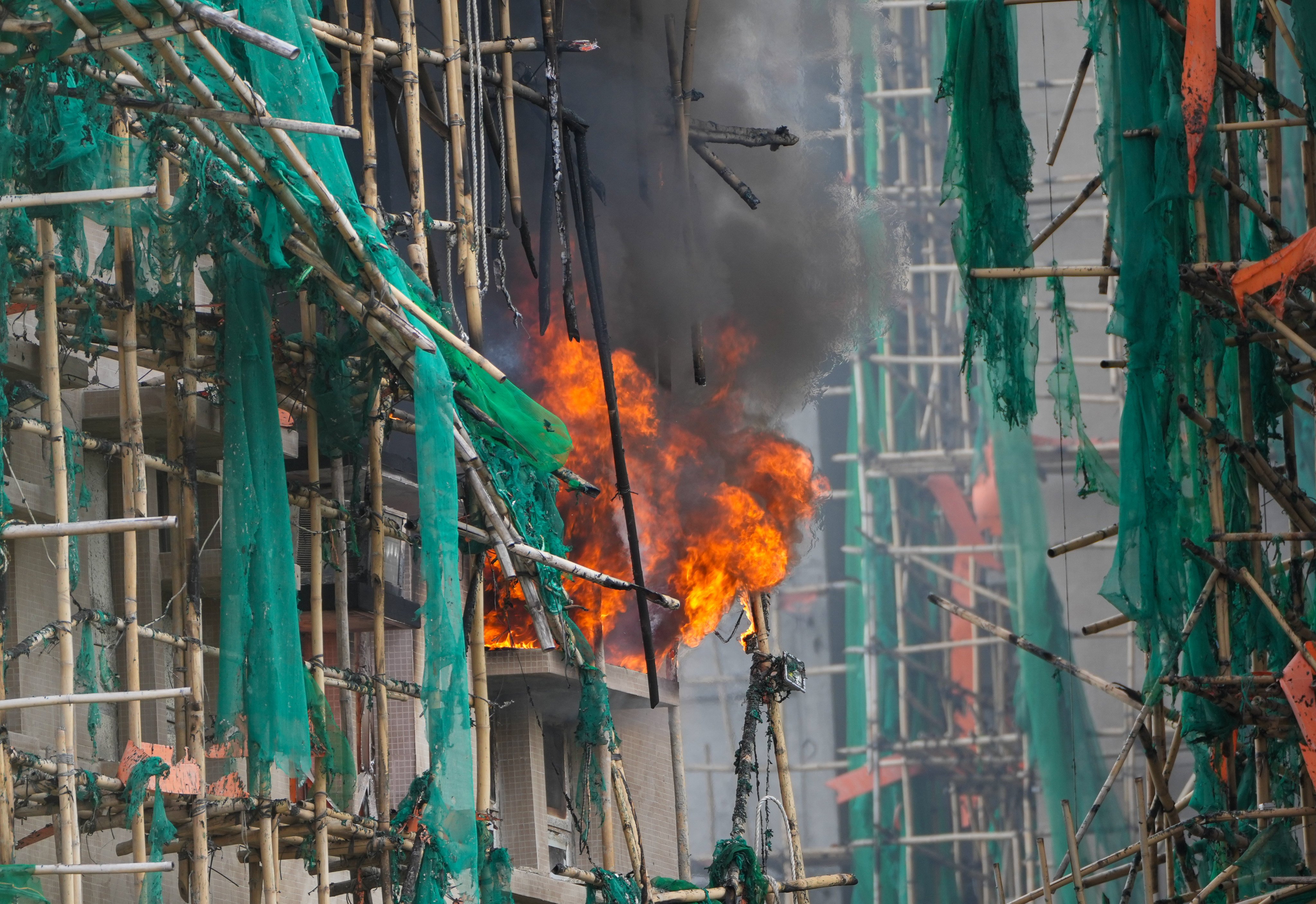 The inspections included verifying whether the scaffolding nets met safety standards. Photo: Sam Tsang
