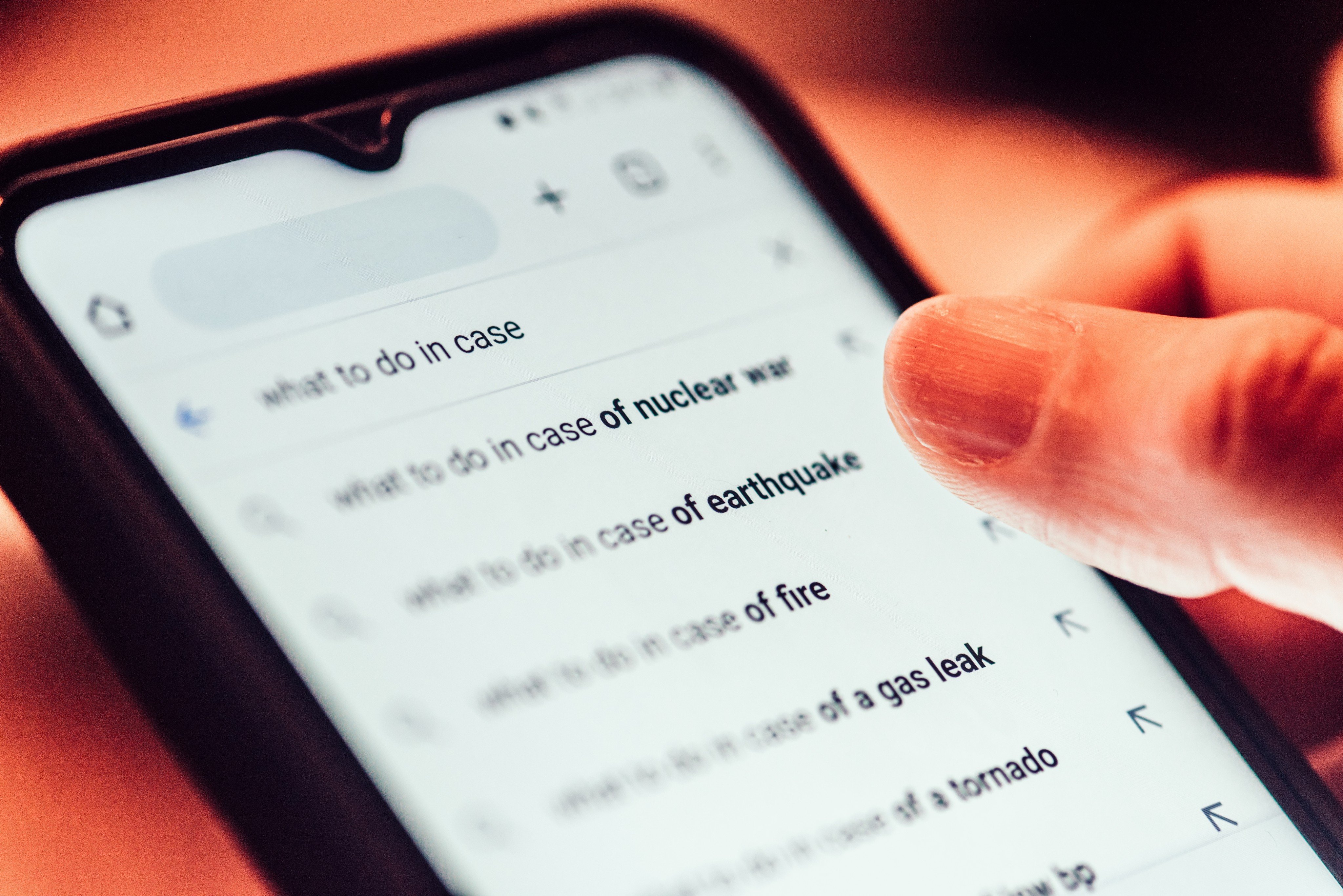 Discover how predictive text shapes teen communication and cognition. Photo: Shutterstock