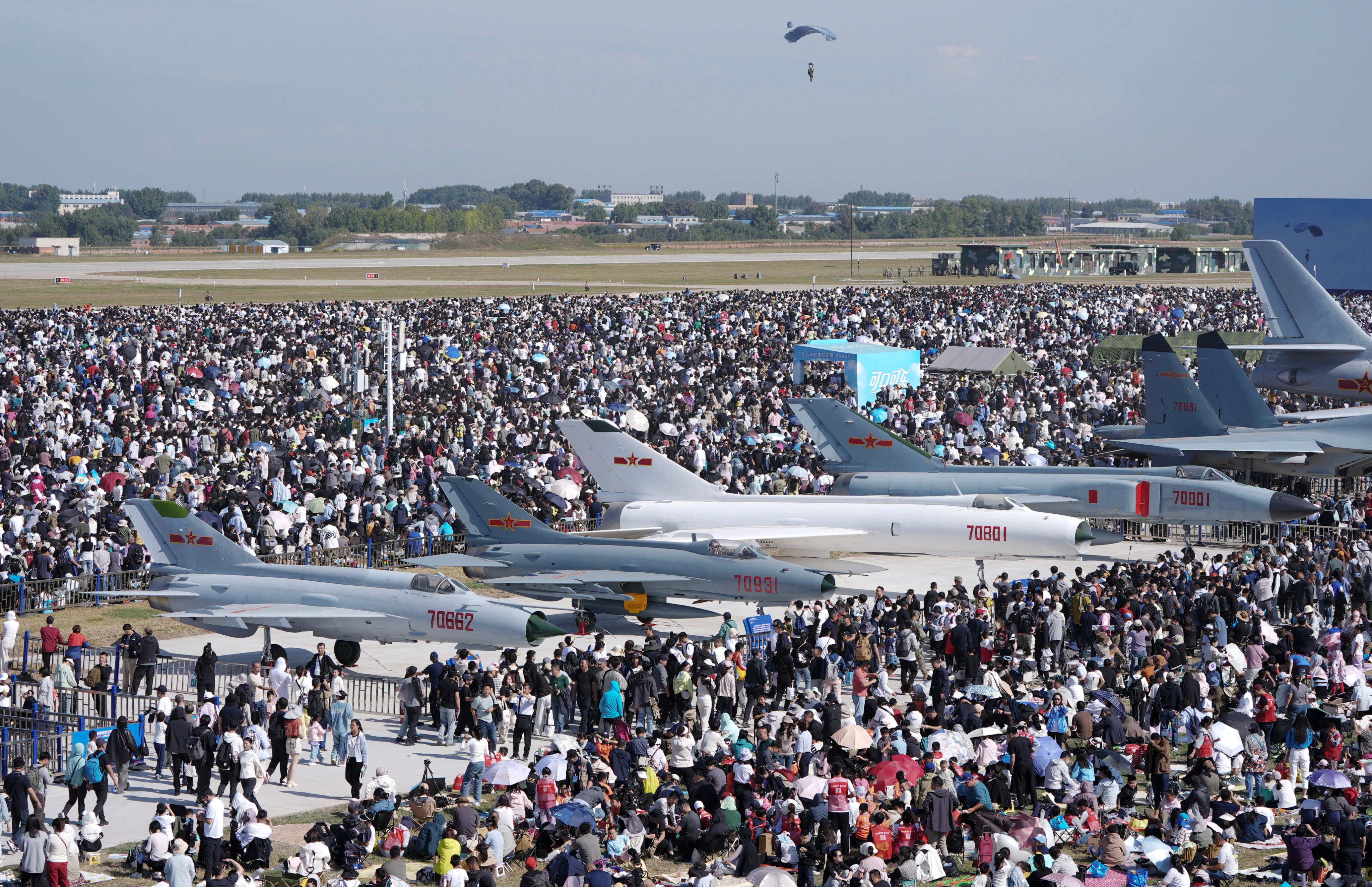 Chinese military aviation and shipbuilding companies in the Top 100 have seen increased revenues, while providers of ground-based arms on the list fared less well. Photo: Getty Images