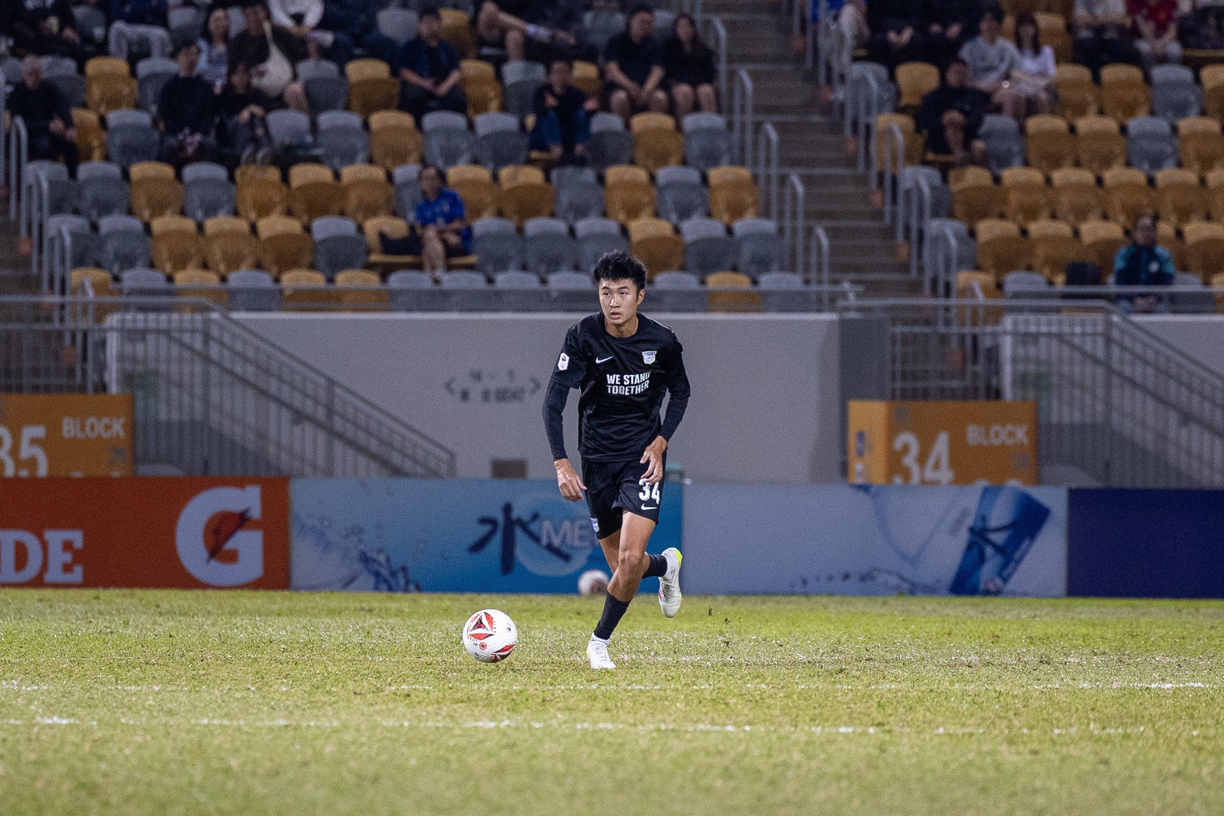 Jason Kam gave an assured display in Kitchee’s 1-0 win over Eastern District on Tuesday, when his team wore black in honour of the victims of the Tai Po fire. Photo: Handout
