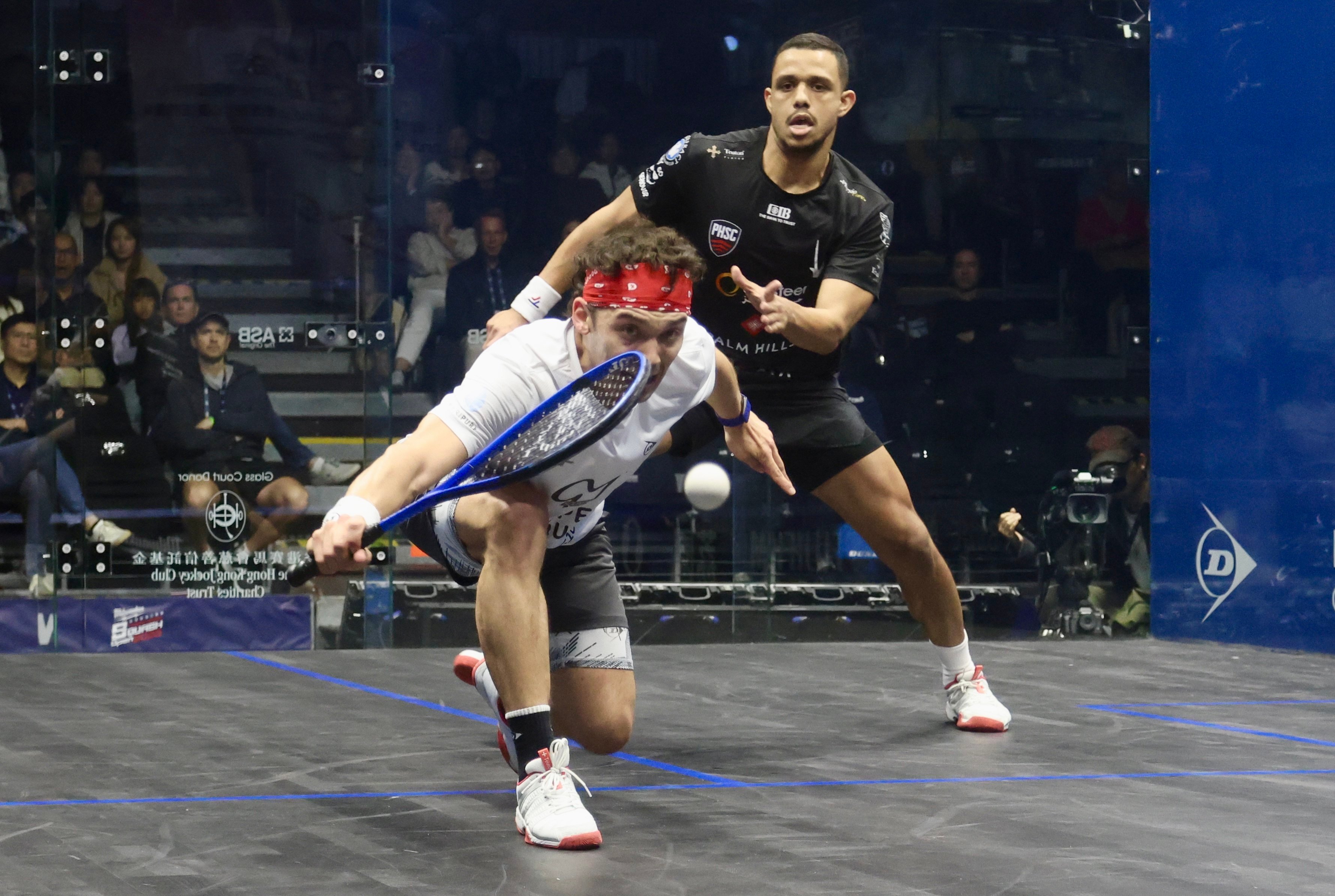 Mostafa Asal (back) takes on Victor Crouin on Thursday. Photo: Jonathan Wong