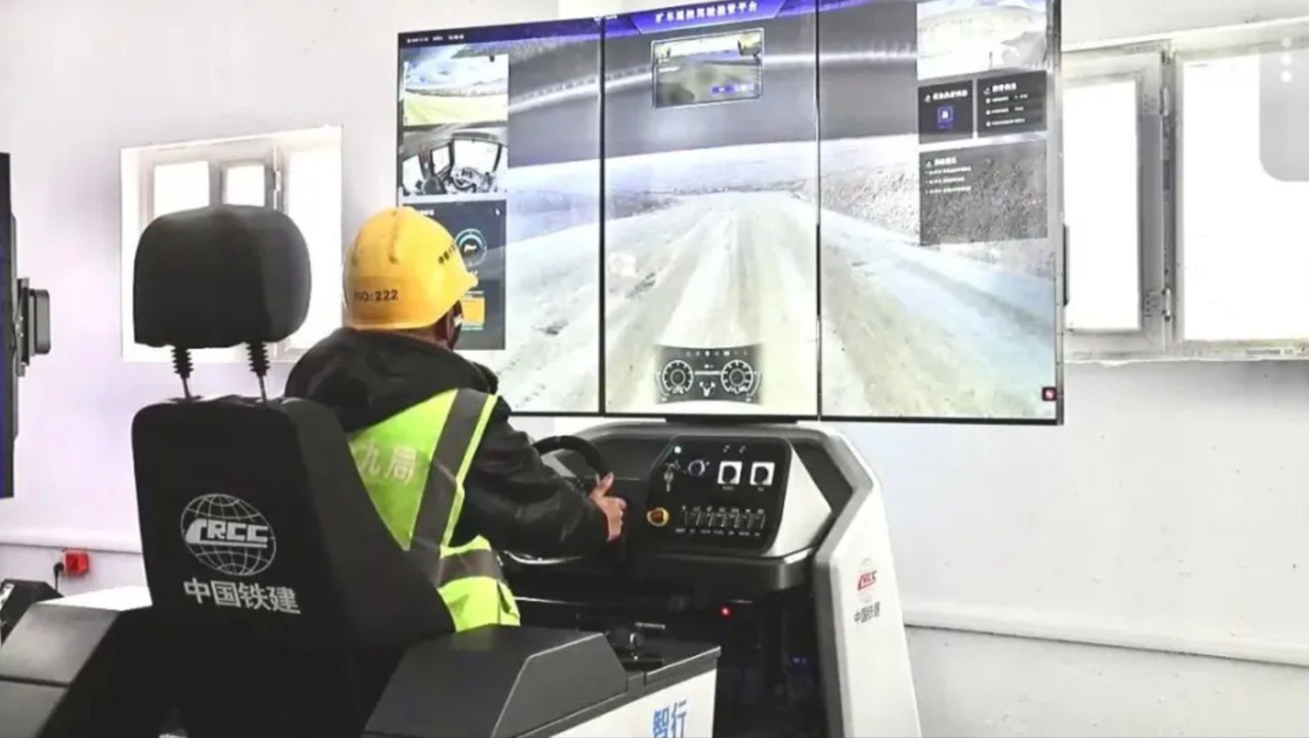 At the Huoshaoyun lead-zinc mine in Xinjiang’s Hotan county, domestically developed unmanned mining trucks have successfully completed ore loading and transport testing. Photo: Handout