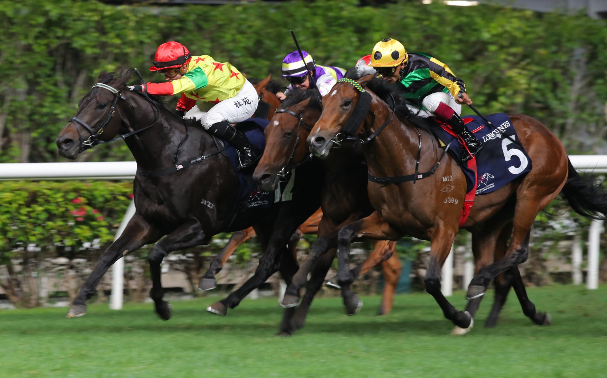 Soleil Fighter (left) is booted on by Hollie Doyle at last year’s IJC. Soleil Fighter (left) is booted on by Hollie Doyle at last year’s IJC.