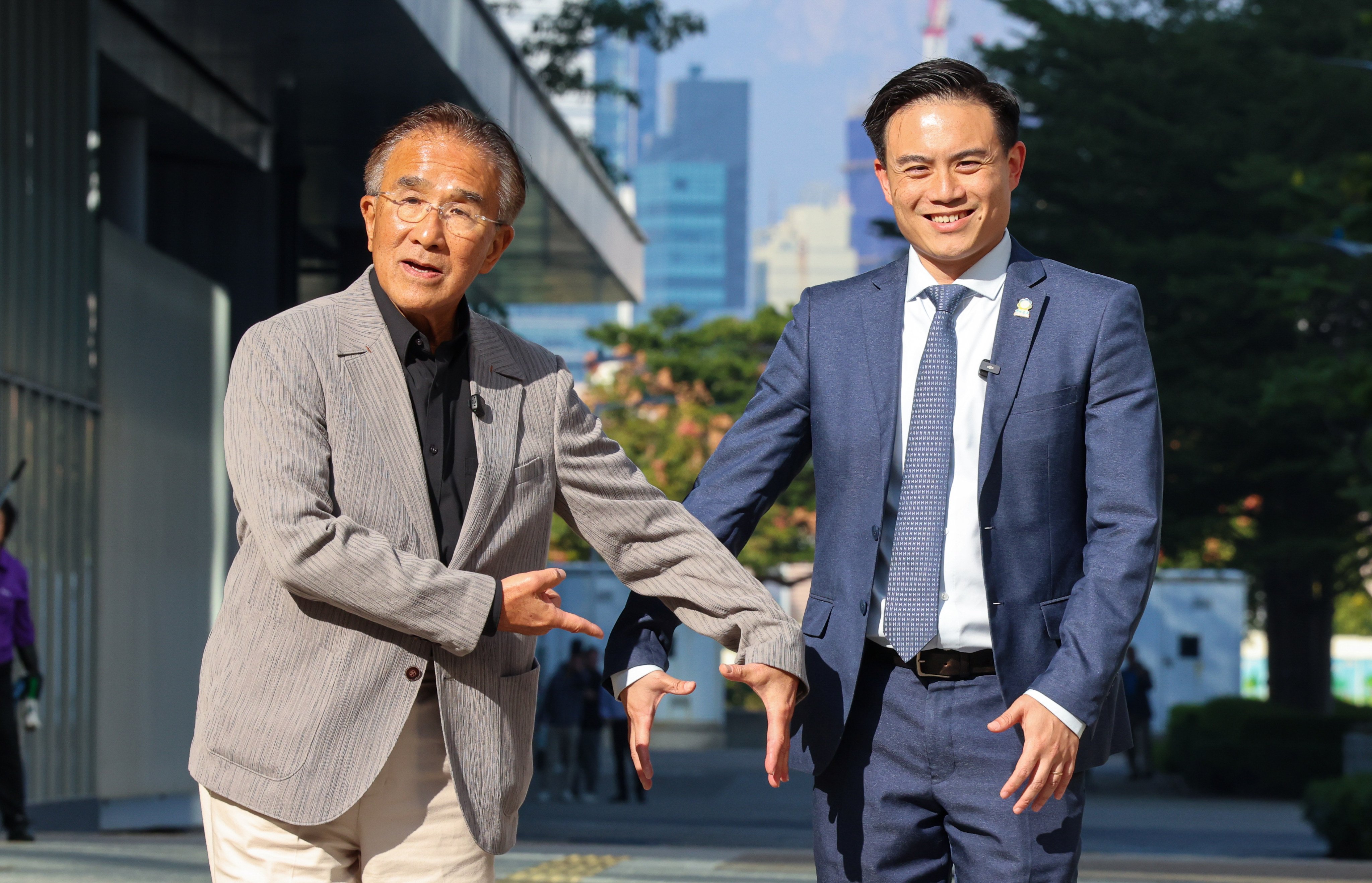 Michael Tien (left) and Mark Chong, of the Roundtable party, have called for political reform. Photo: Jelly Tse