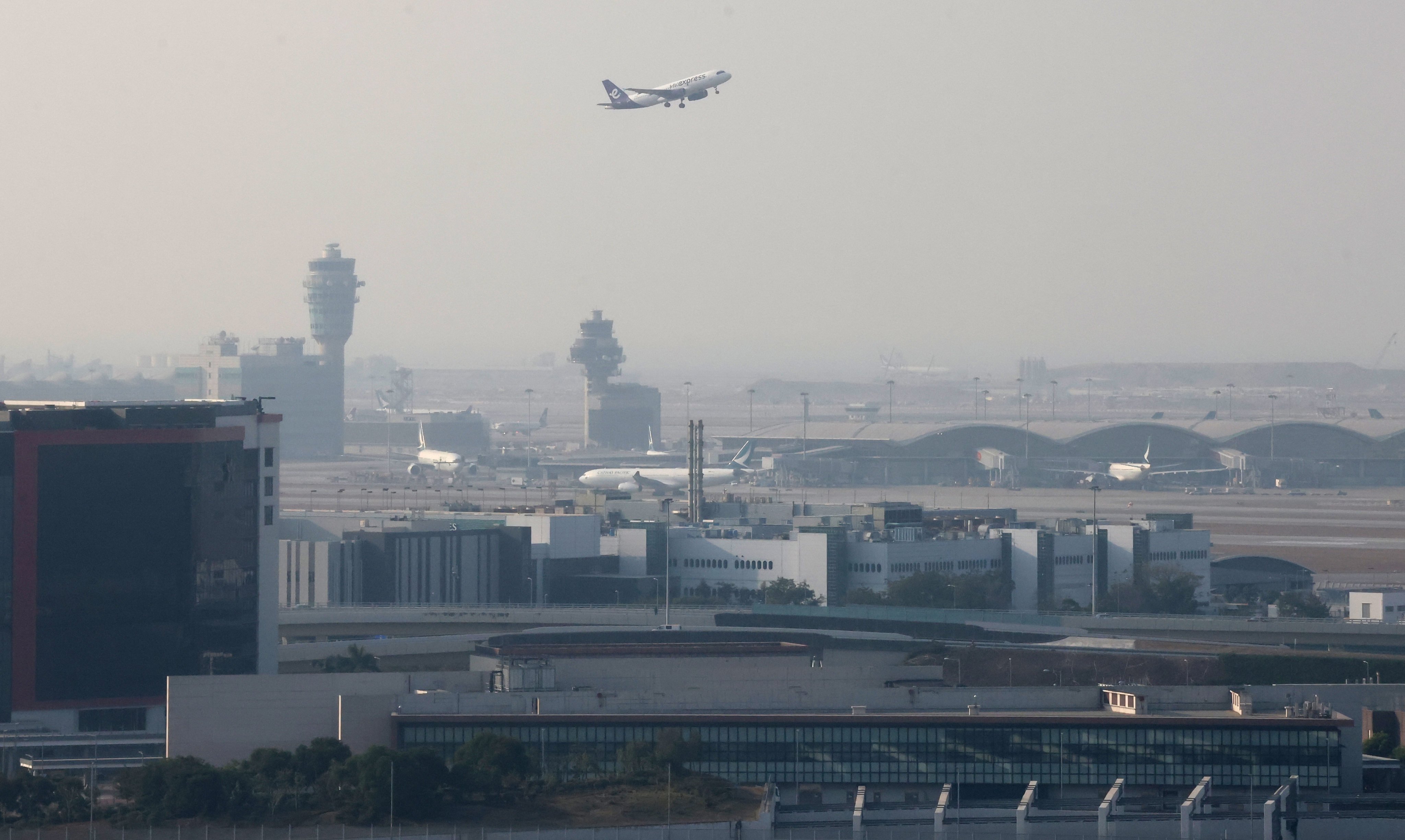 Hong Kong International Airport. The Airport Authority’s CEO has pointed to continuous investment as a way to mitigate risks in an uncertain business environment. Photo: Jonathan Wong