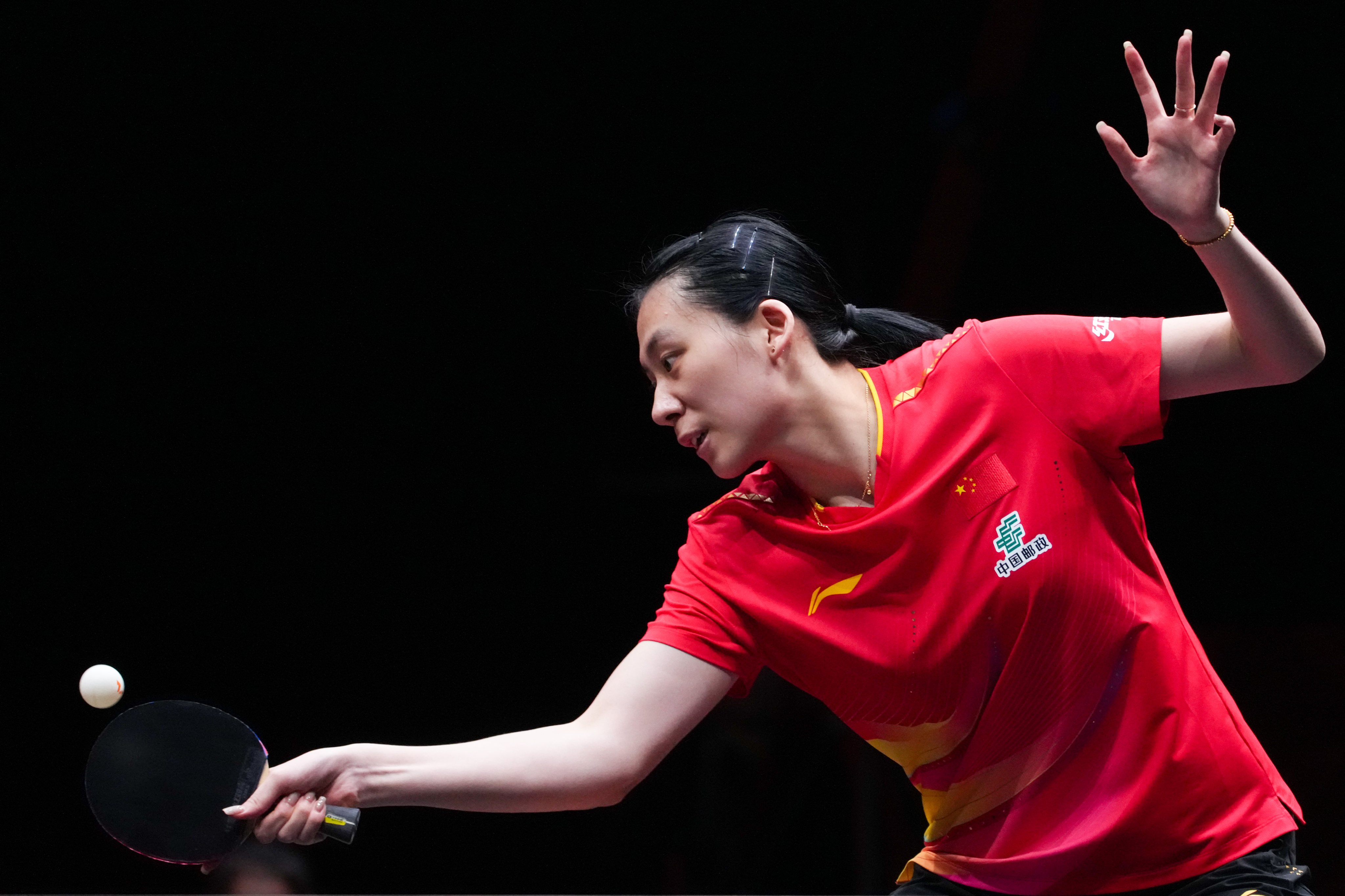 Chen Yi beat Zhu Yuling in a thrilling seven-game match. Photo: Xinhua