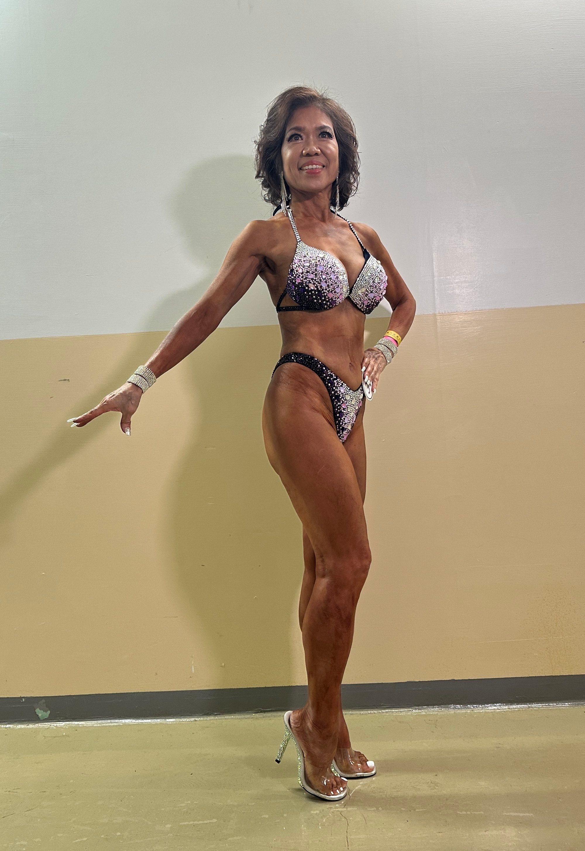 Lin provided guidance to patients on how to manage high blood pressure and maintain their health; however, many found it difficult to follow her advice, prompting her to lead by example through weight training. Photo: CNA