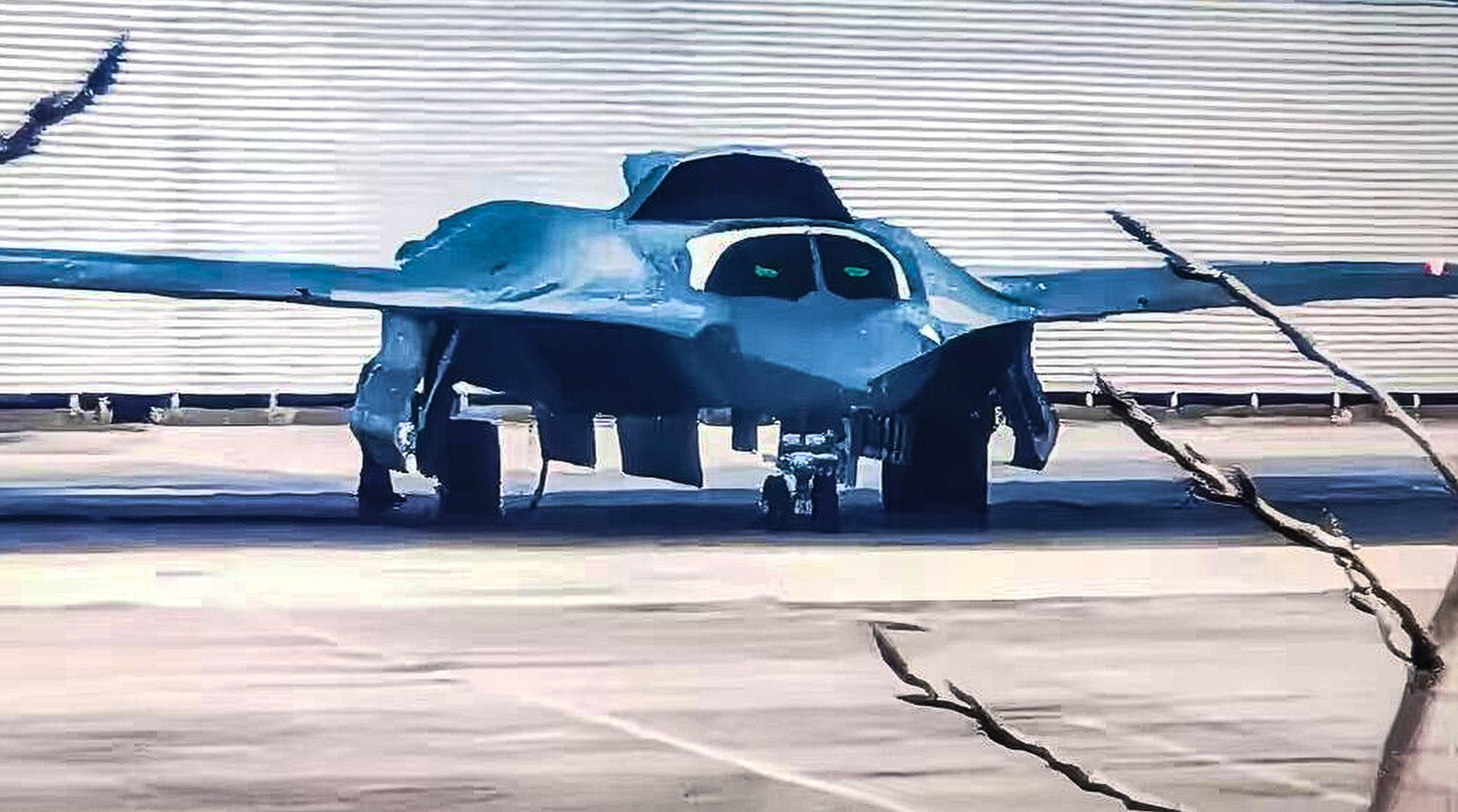 This first glimpse of a J-36 fighter on the ground, reportedly parked on a tarmac at Chengdu Aircraft Corporation, started circulating on X earlier this year. Photo: X/ @WZZJWZ