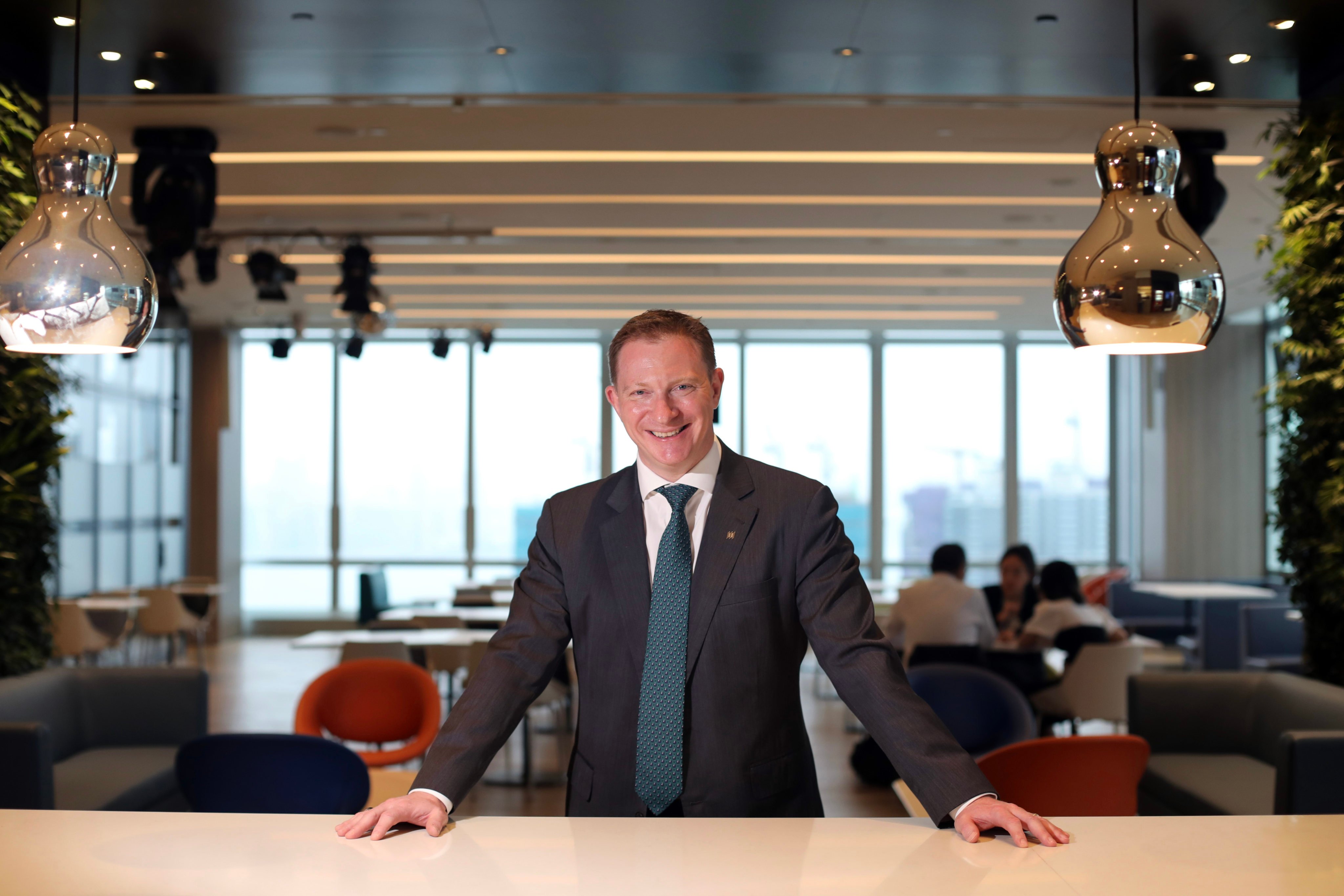 scmp.com - Enoch Yiu - Manulife becomes first insurer to redomicile in Hong Kong