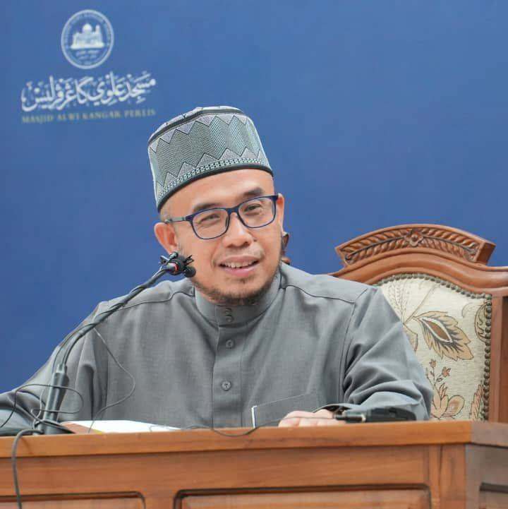 Perlis mufti Mohd Asri Zainul Abidin, the state’s most senior Islamic scholar, claimed a mysterious South Korean Christian “cult movement” has been attempting to spread its teachings among Malaysian Muslims. Photo: Facebook / Dr MAZA Channel