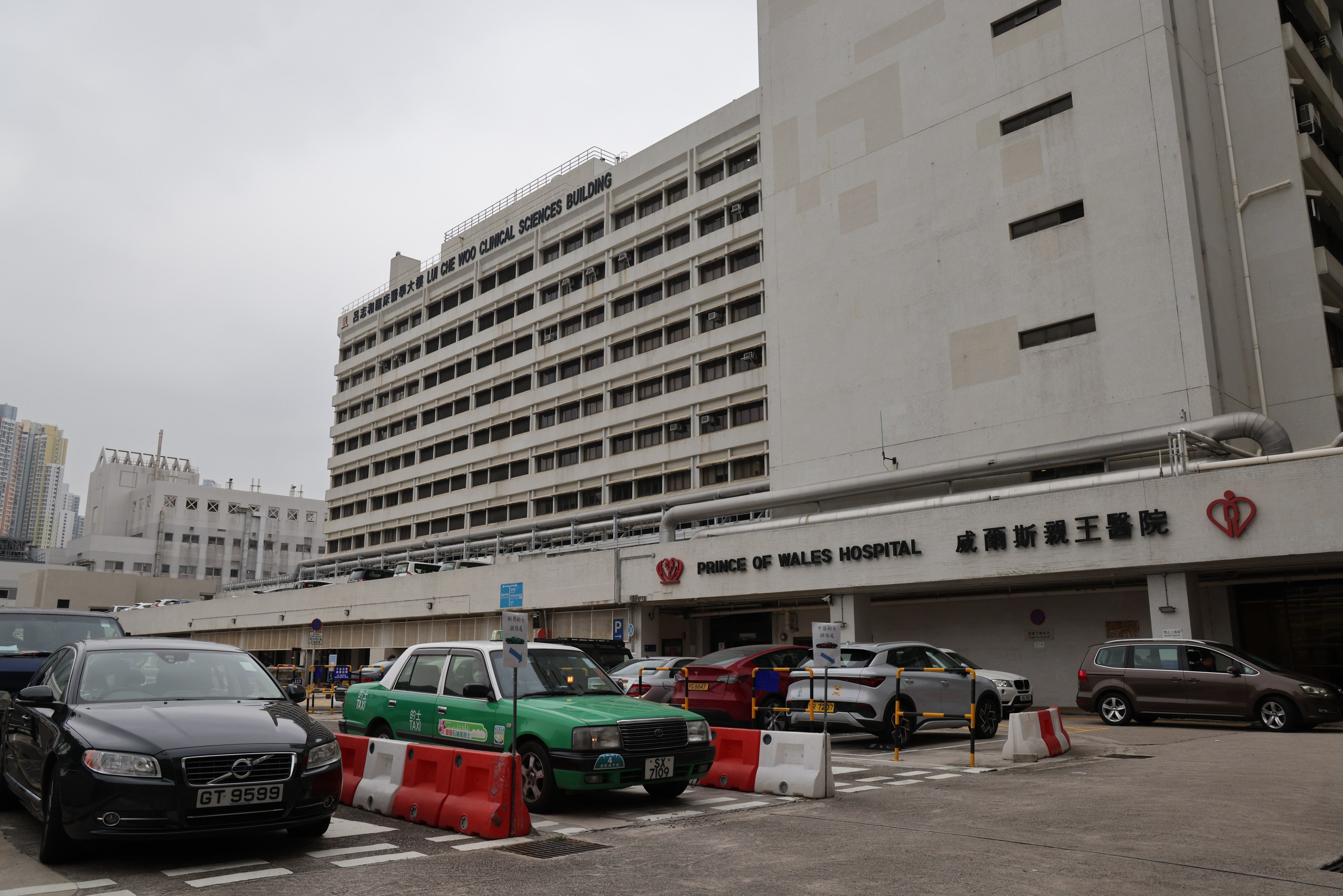 The 29-year-old who was allegedly hit with a water bottle by the suspect was taken to Prince of Wales Hospital in Sha Tin for treatment. Photo: Jelly Tse