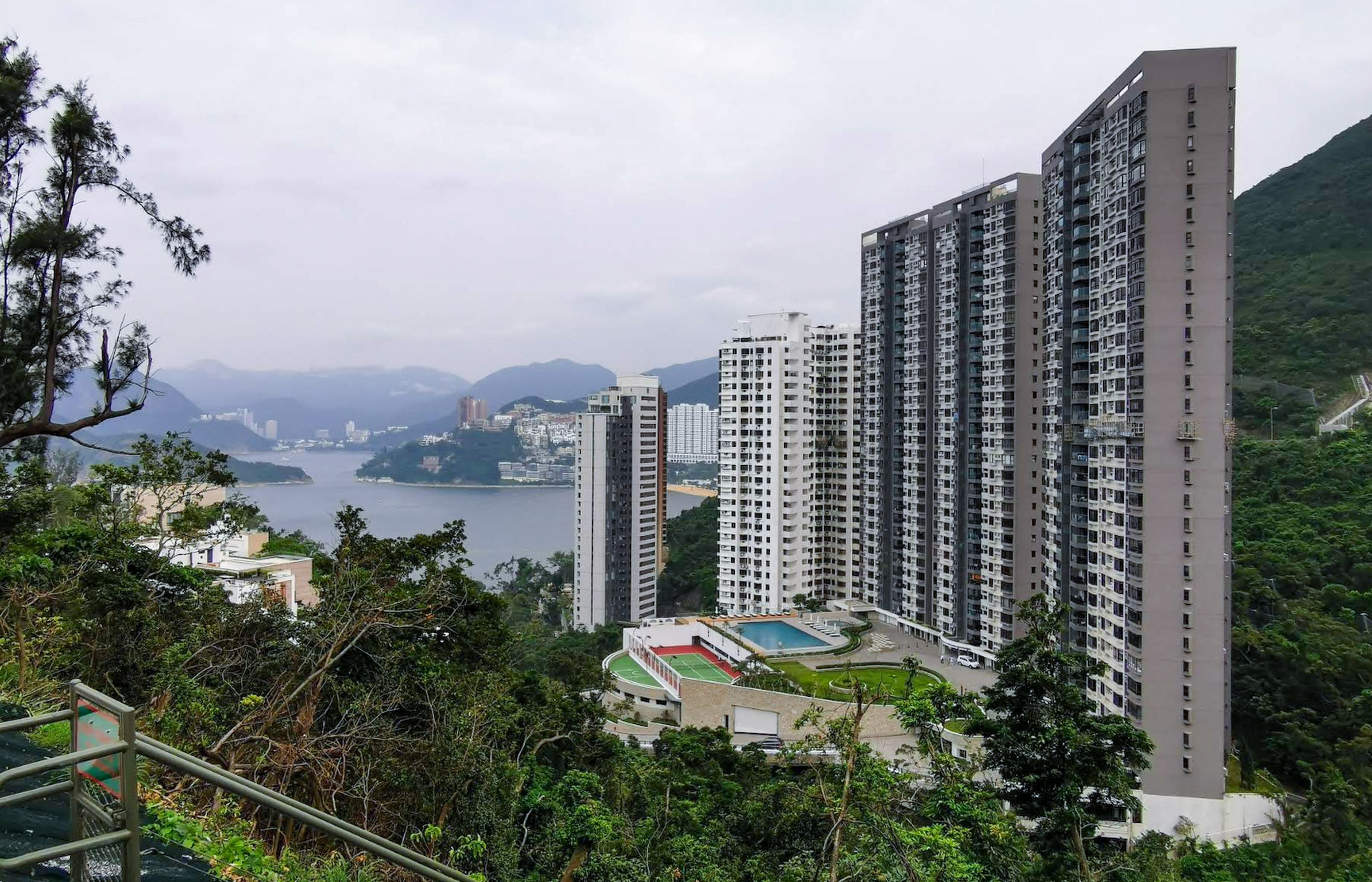A company called Crosspark, connected to the nephew of the late shipping baron Y.K. Pao, has bought a flat in the Grand Garden residential project in Repulse Bay. Photo: Handout