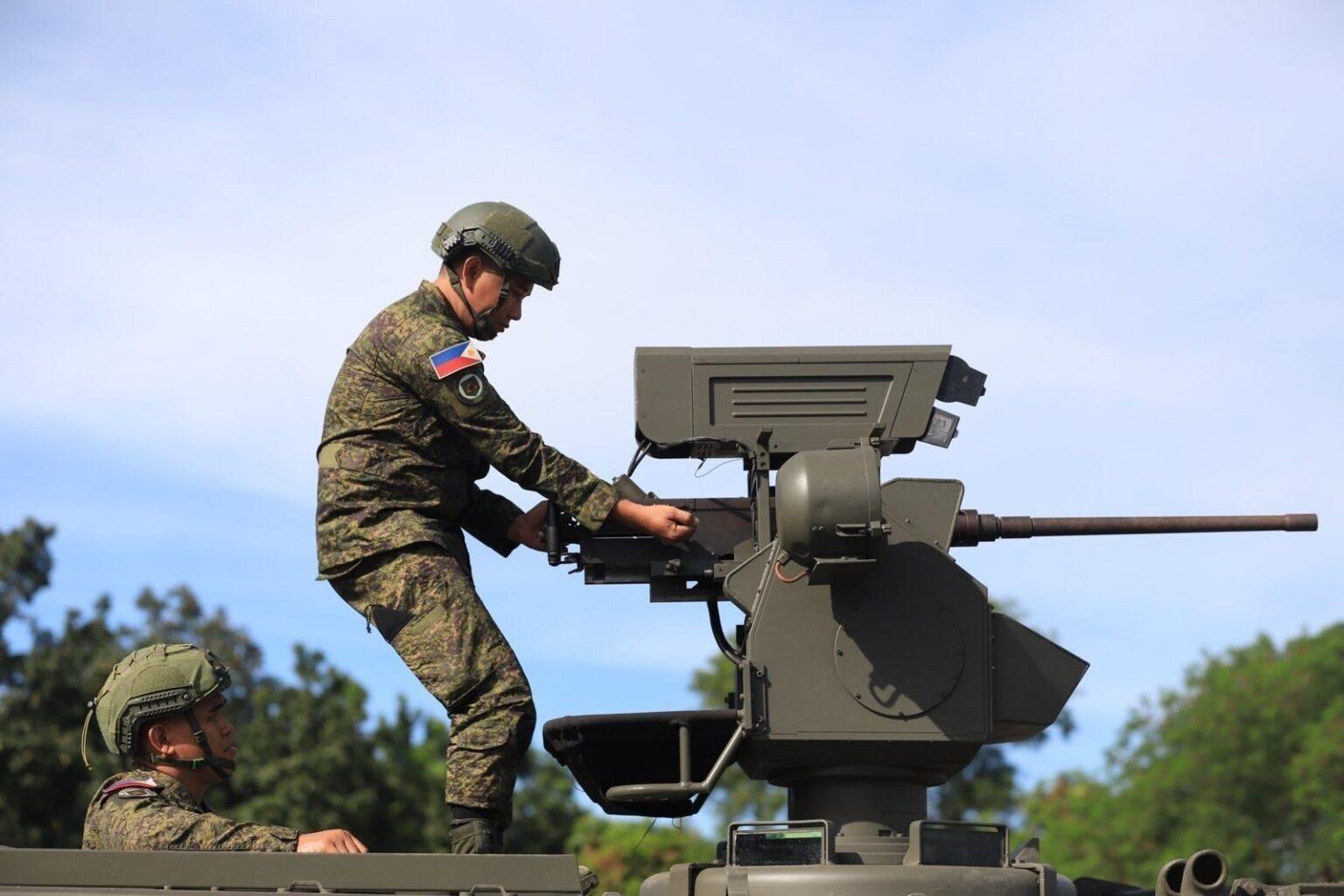 Soldiers from the Armour Division operate the Cobra system during a demonstration in Camp O’Donnell, Capas, Tarlac on Thursday. Photo: Philippine Army