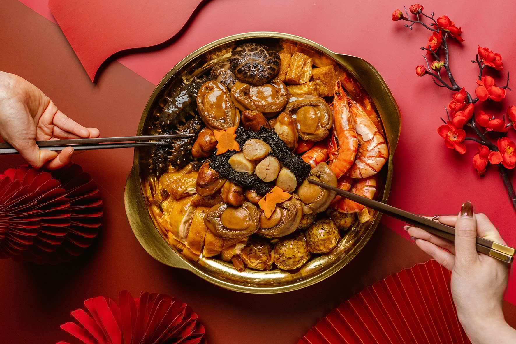 A luxury poon choi from Hong Kong restaurant Duddell’s. Poon choi is a popular meal for family gatherings during the winter solstice in China. Photo: Nicholas Wong / Sixteen Photography