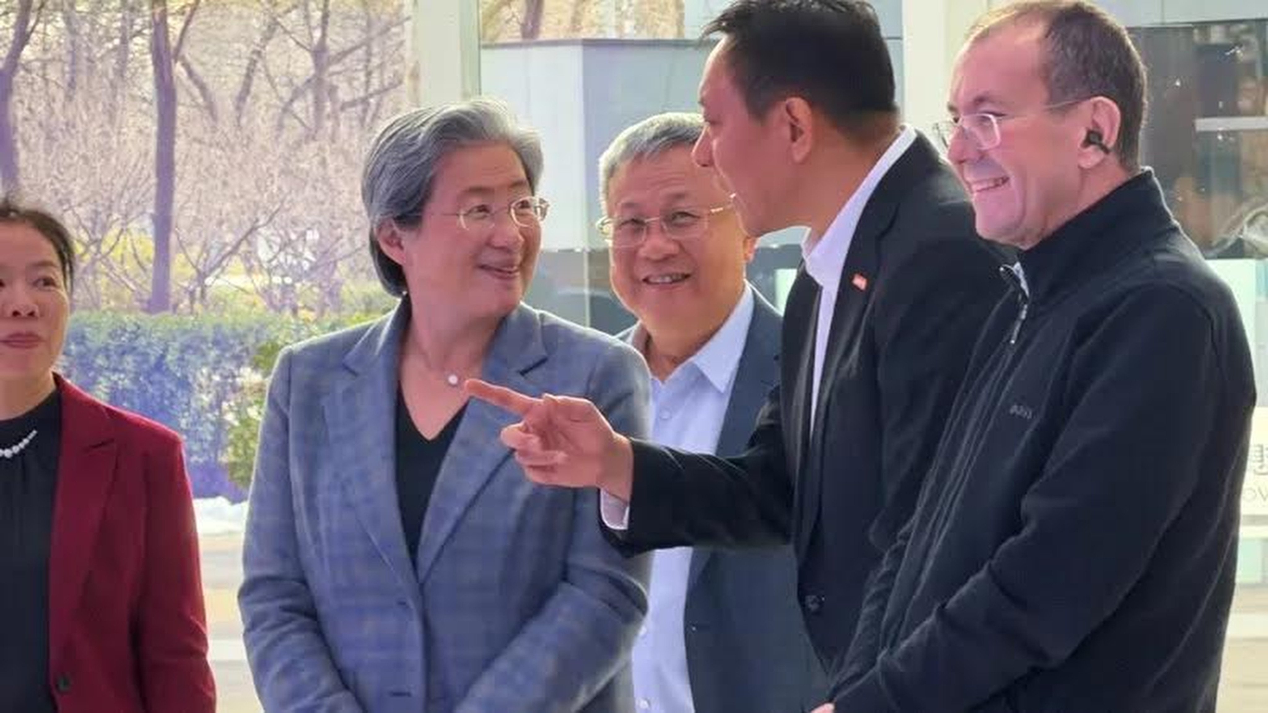 AMD CEO Lisa Su meets Lenovo executives in Beijing on Tuesday. Photo: Sina