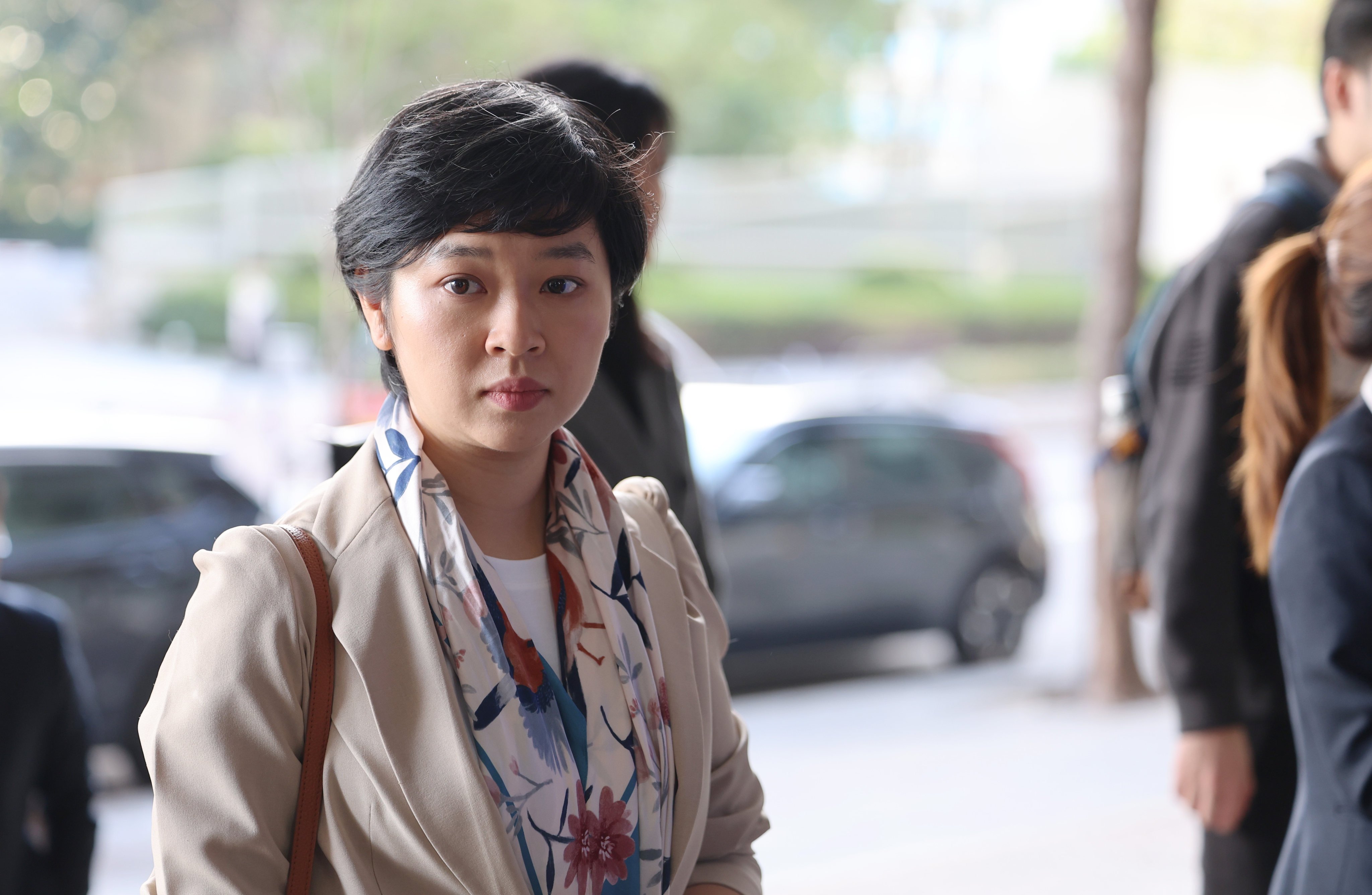 Hong Kong Journalists Association chairwoman Selina Cheng arriving at Eastern Court on Thursday for her case against The Wall Street Journal. Photo: Edmond So