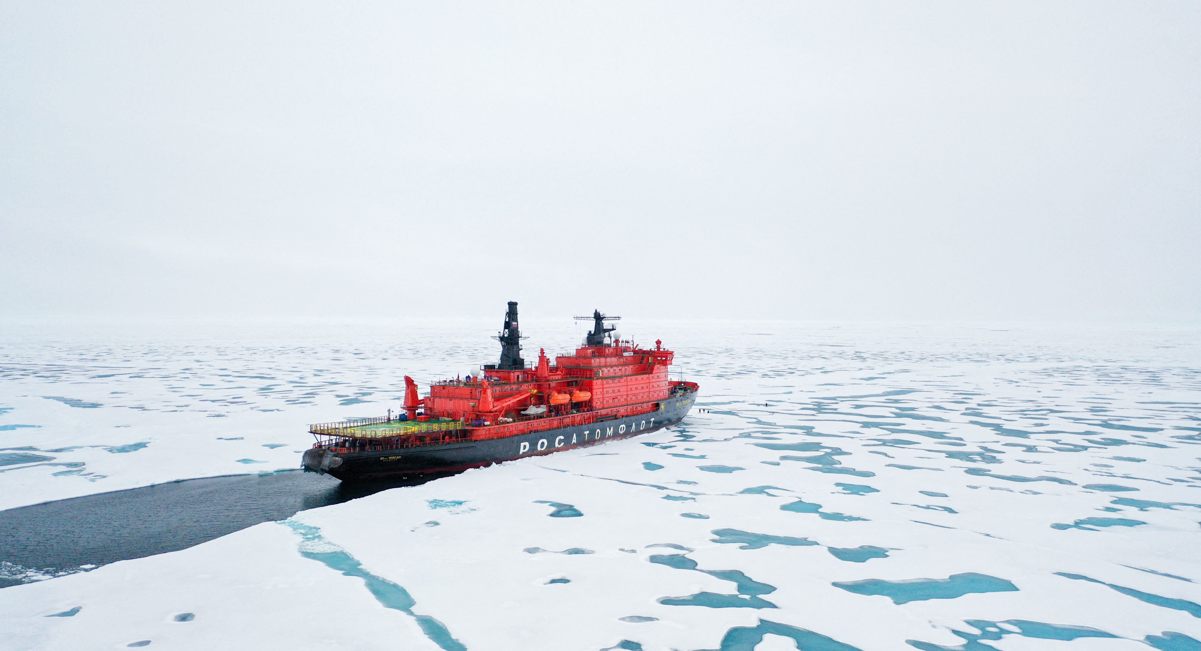 The Russian nuclear-powered icebreaker  “50 Years of Victory” on a voyage to the North Pole in August 2021. Photo: AFP